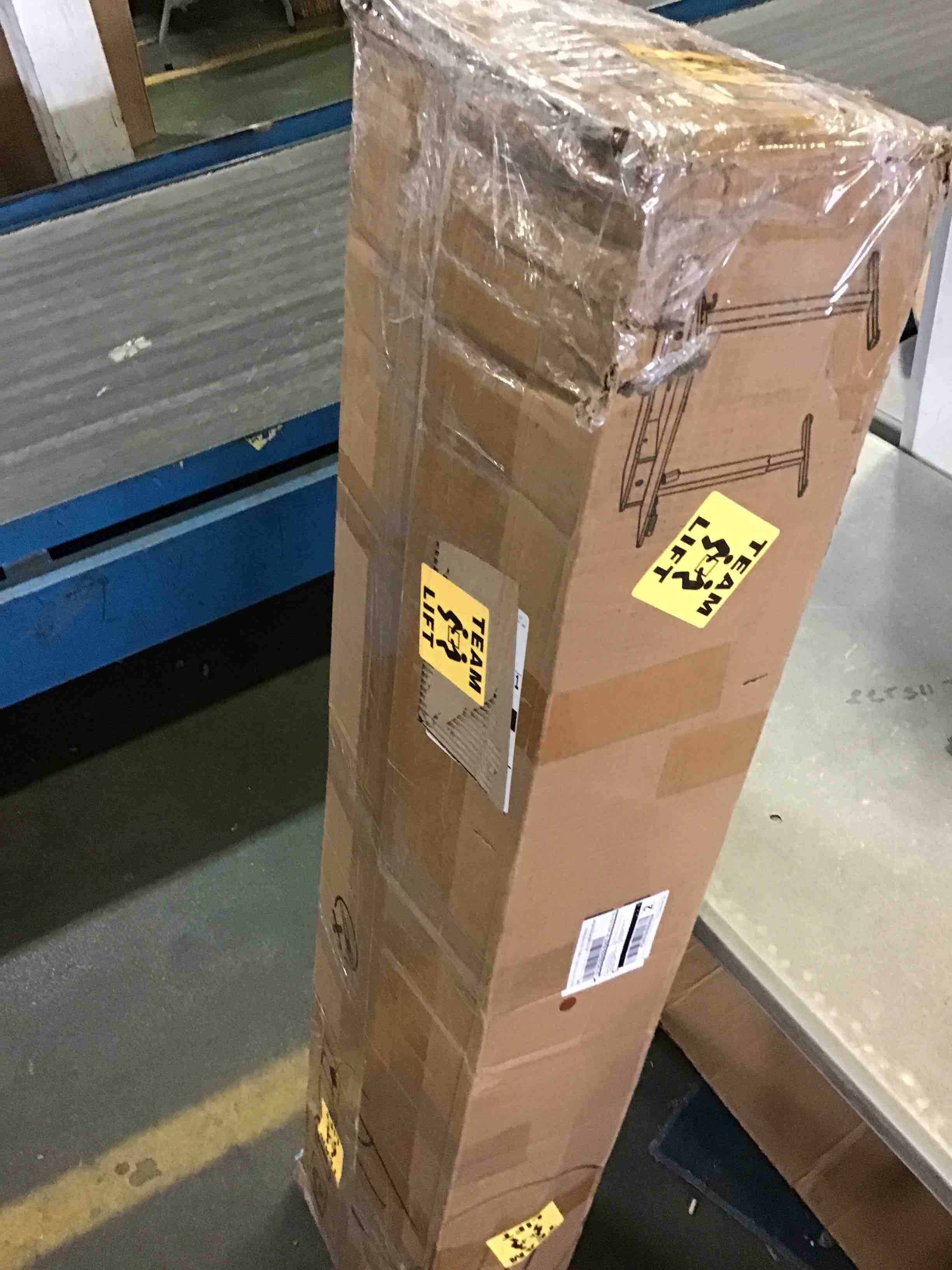 https://s3.amazonaws.com/lotting-images-prod/bidfta/BLU5172035_1692648297364.jpeg