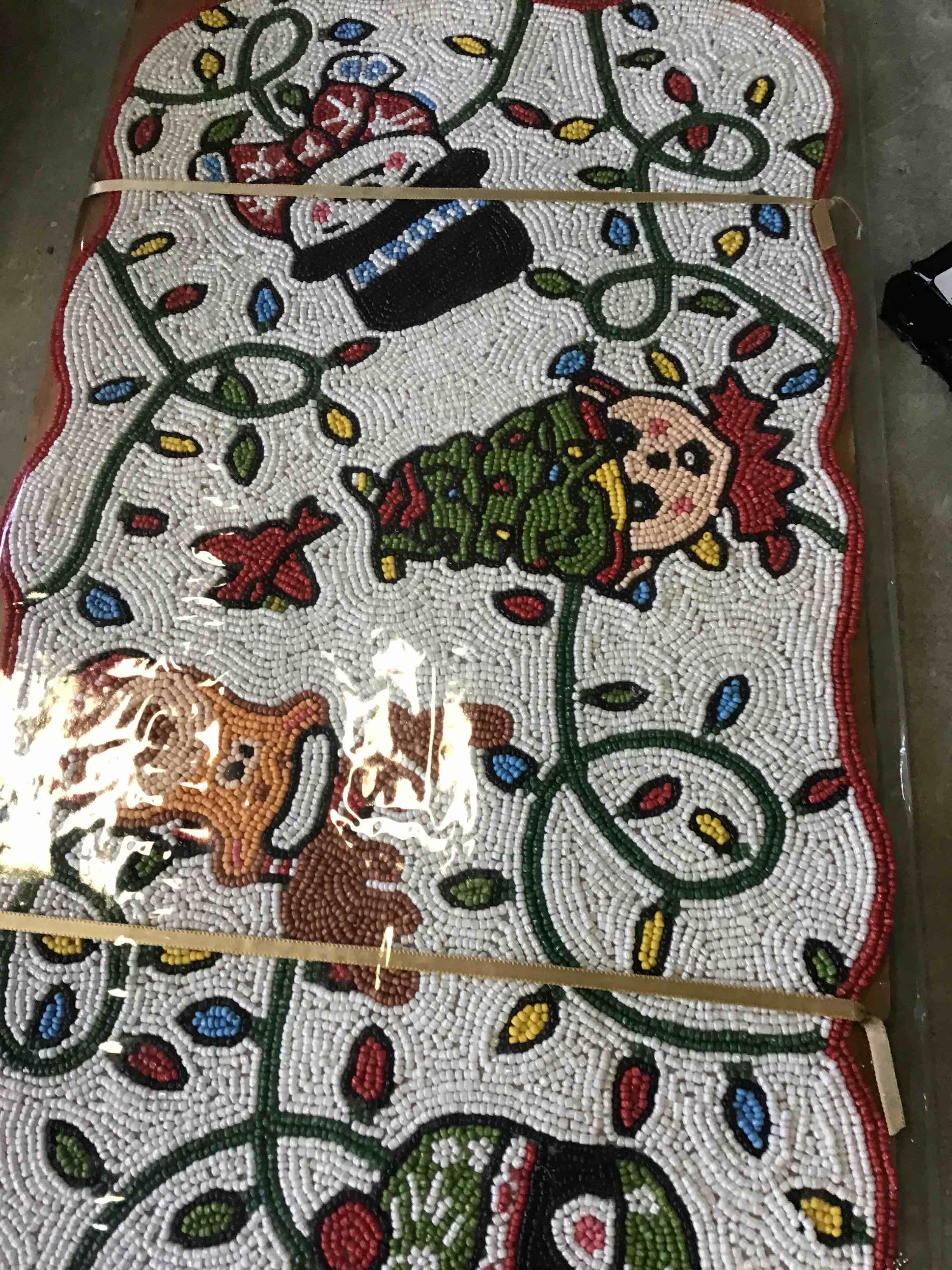 Temp- Tations Seasonal 13”x36” Beaded Table Runner Winter Whimsy.