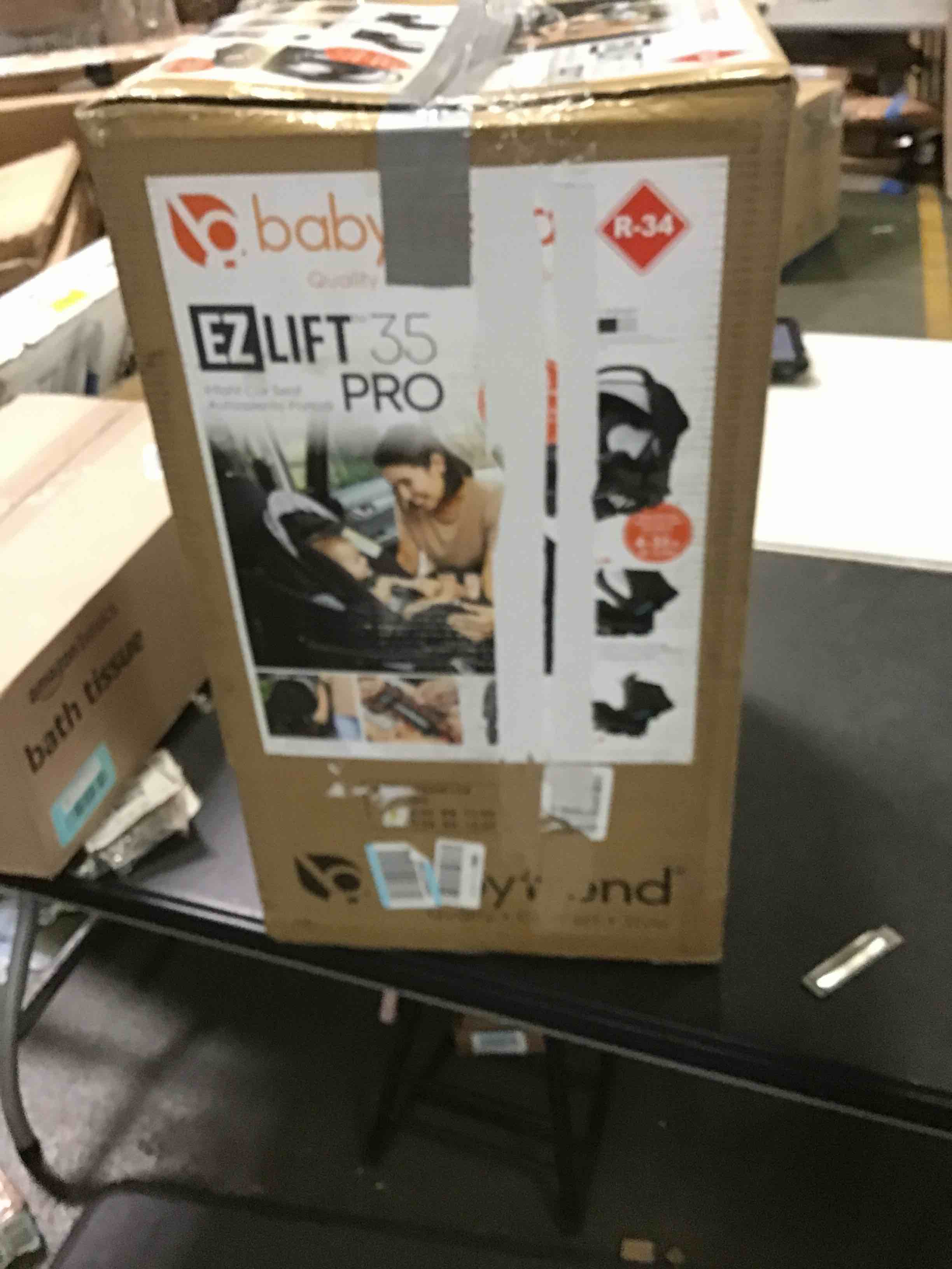 https://s3.amazonaws.com/lotting-images-prod/bidfta/BLU5175808_1690992840614.jpeg