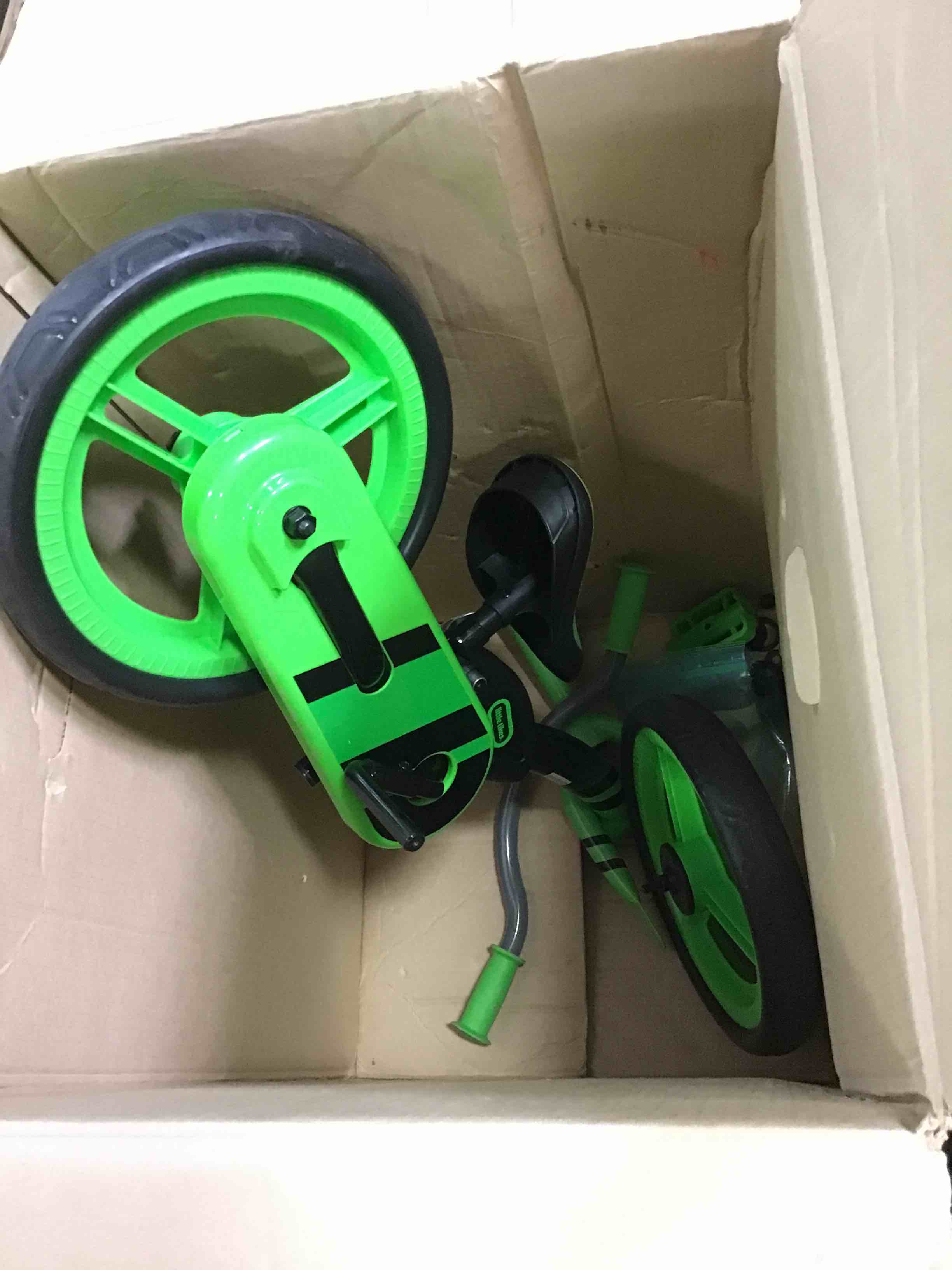 https://s3.amazonaws.com/lotting-images-prod/bidfta/BLU5175813_1690993999967.jpeg