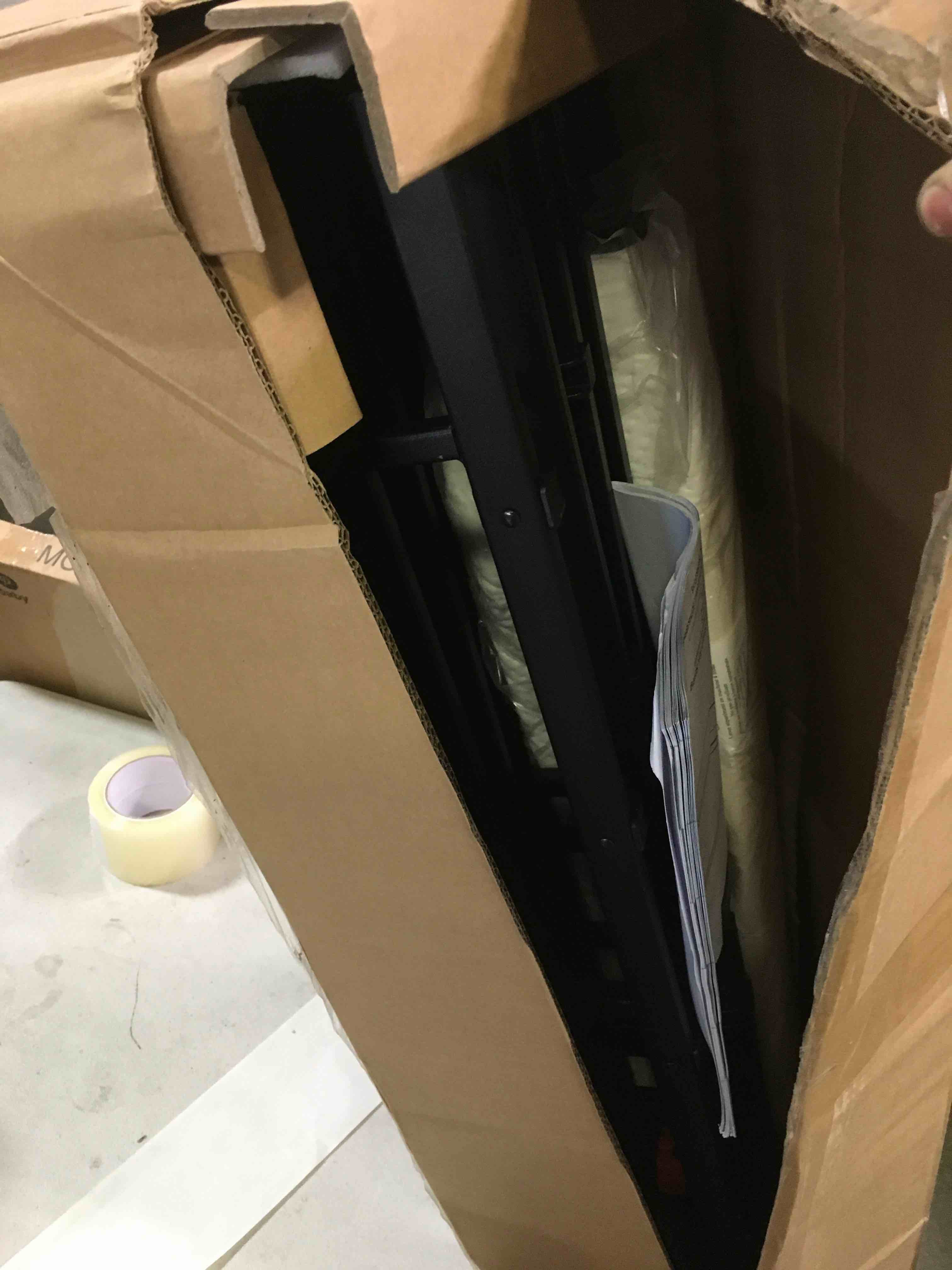https://s3.amazonaws.com/lotting-images-prod/bidfta/BLU5175955_1691083121615.jpeg