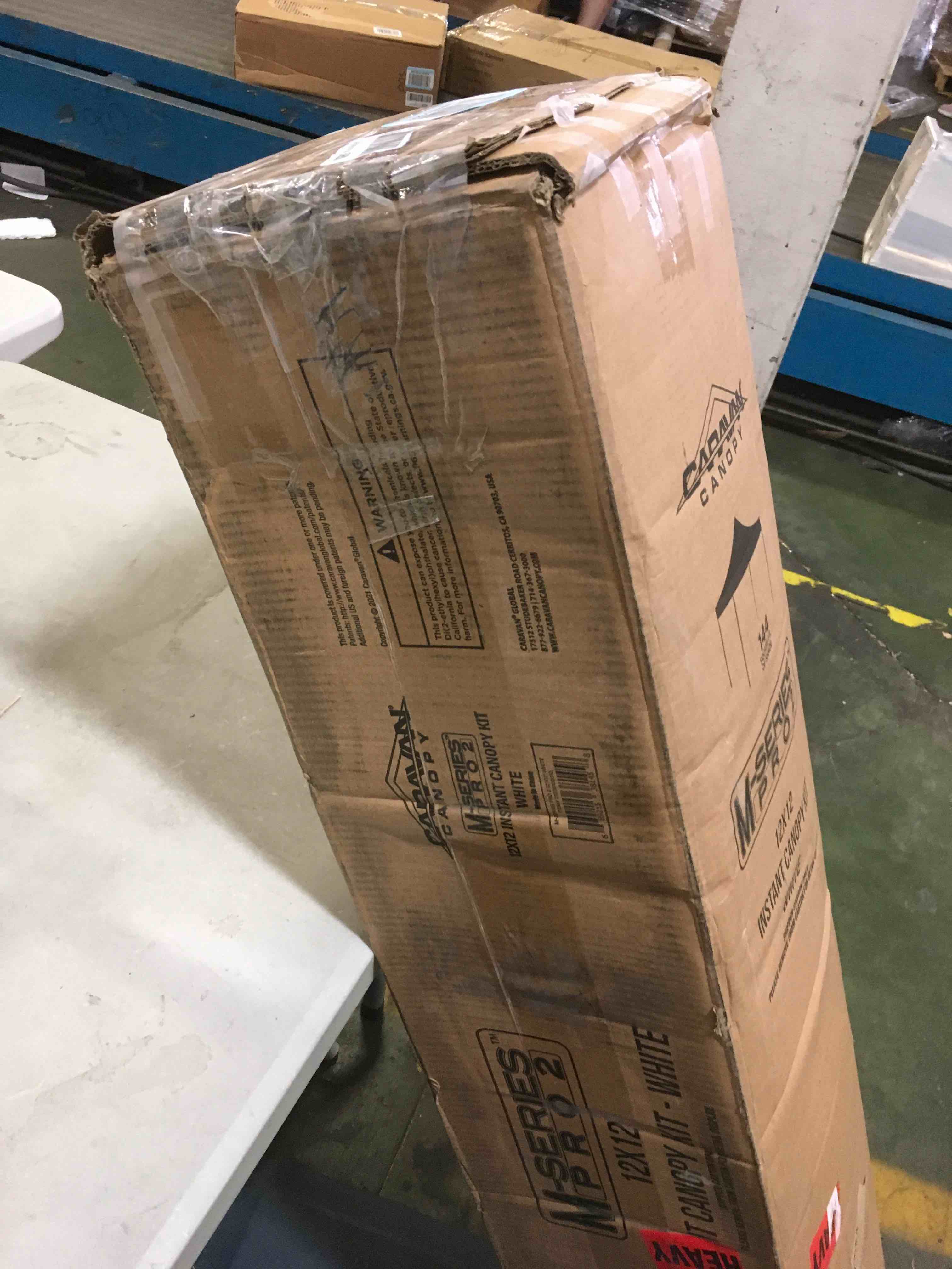 https://s3.amazonaws.com/lotting-images-prod/bidfta/BLU5176197_1691413857539.jpeg