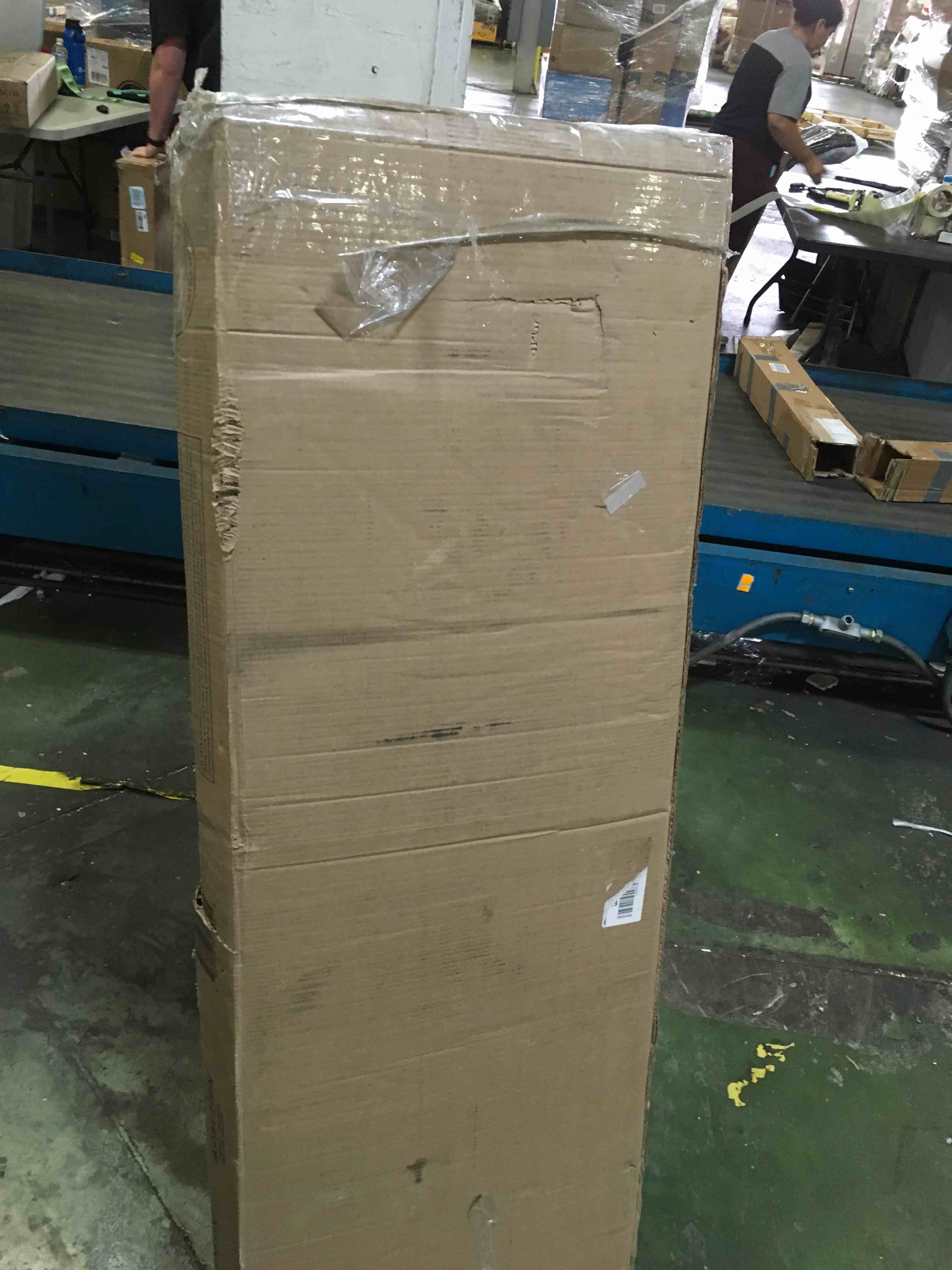 https://s3.amazonaws.com/lotting-images-prod/bidfta/BLU5176295_1691436166886.jpeg