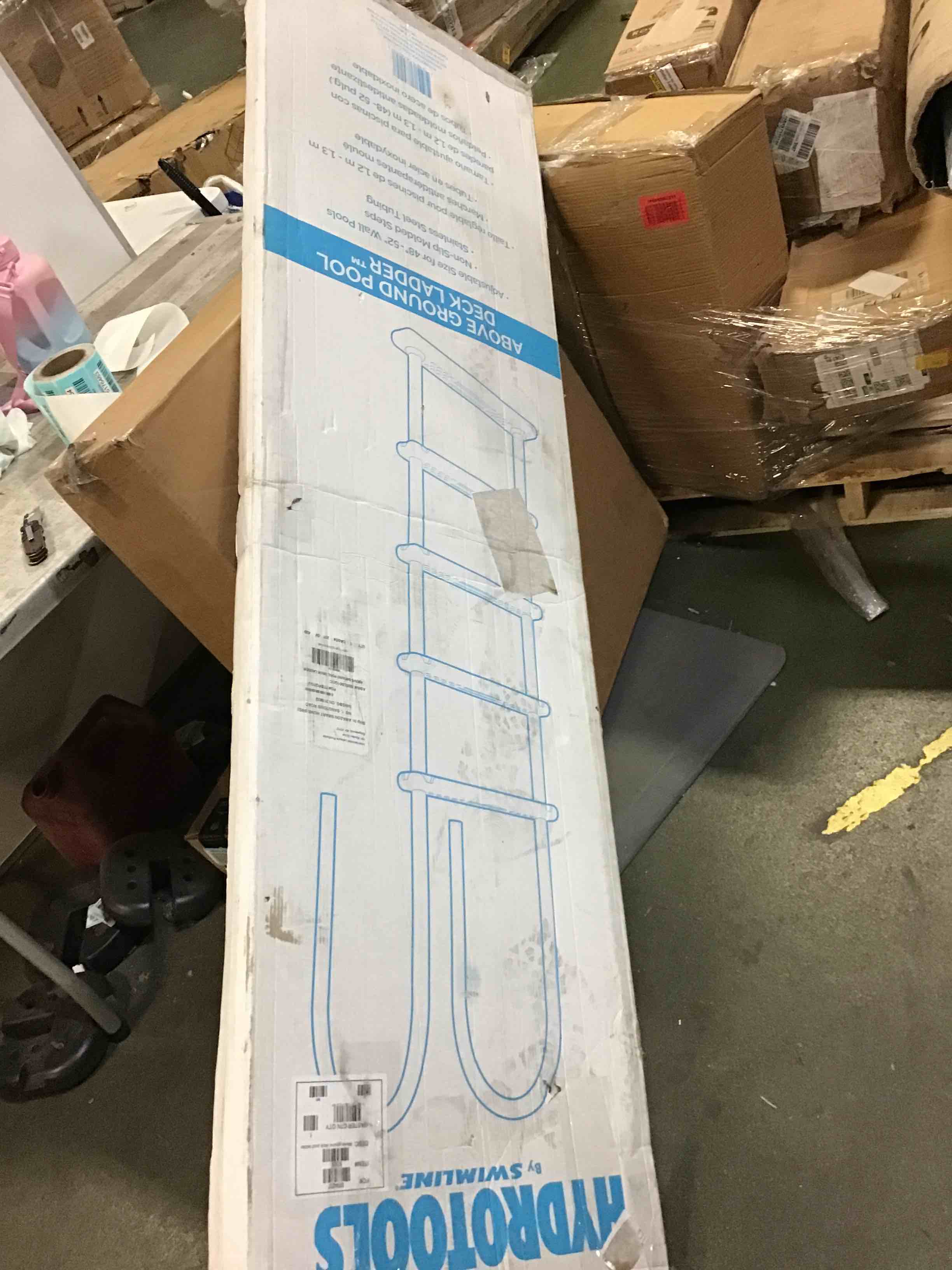 https://s3.amazonaws.com/lotting-images-prod/bidfta/BLU5176457_1692015981393.jpeg