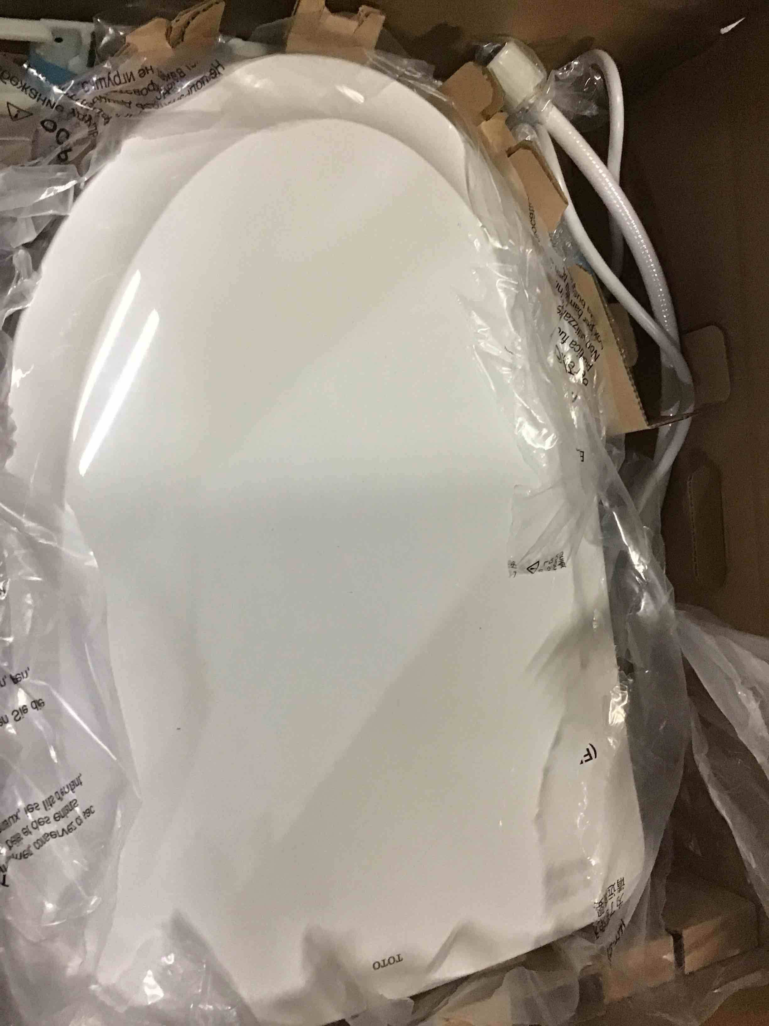 https://s3.amazonaws.com/lotting-images-prod/bidfta/BLU5176717_1692617606510.jpeg