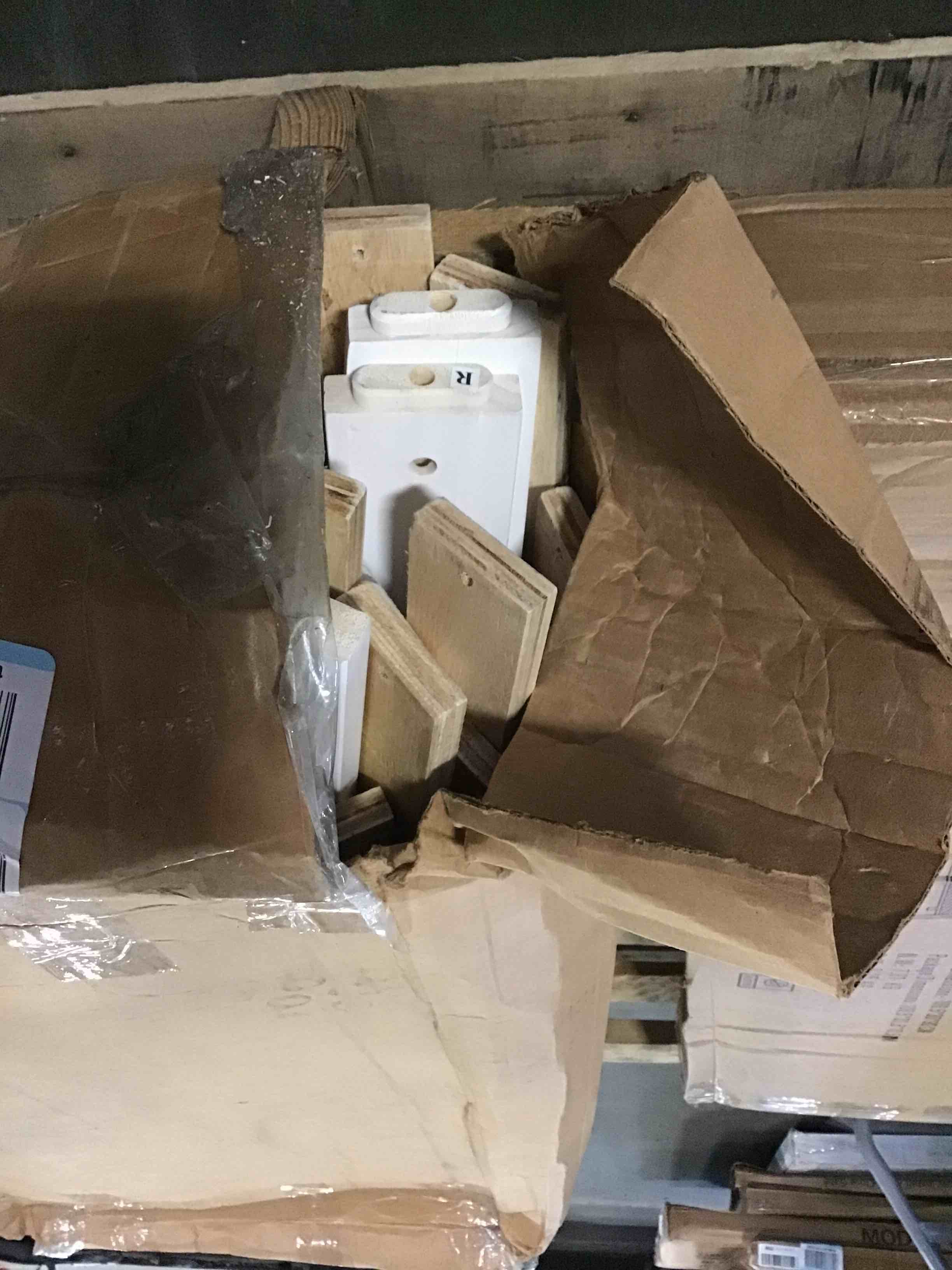 https://s3.amazonaws.com/lotting-images-prod/bidfta/BLU5177106_1691066763344.jpeg