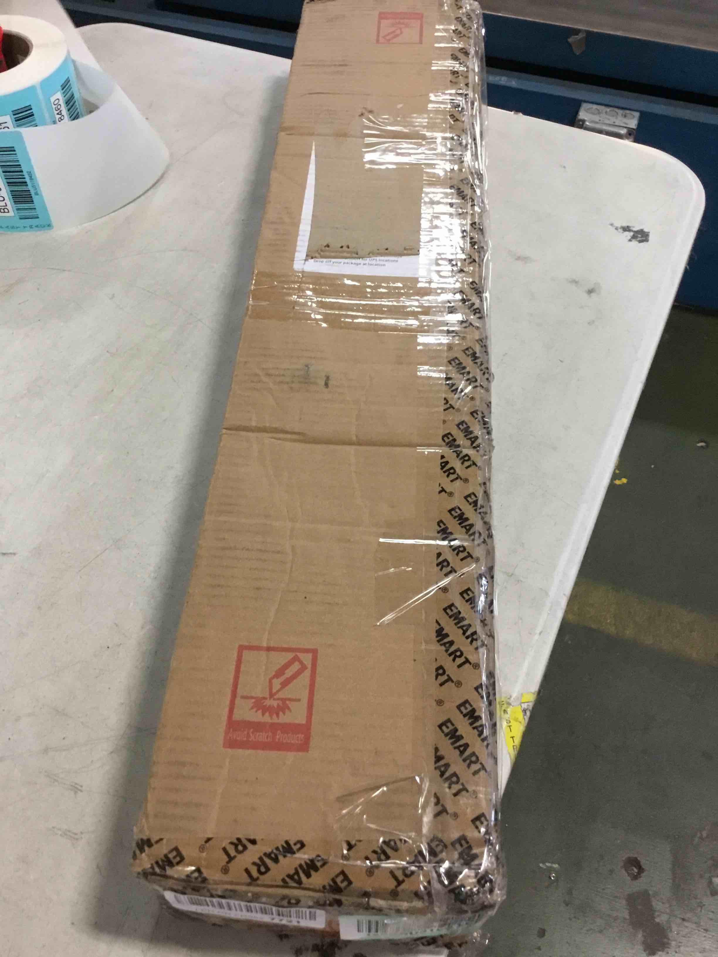 https://s3.amazonaws.com/lotting-images-prod/bidfta/BLU5178452_1691147776683.jpeg