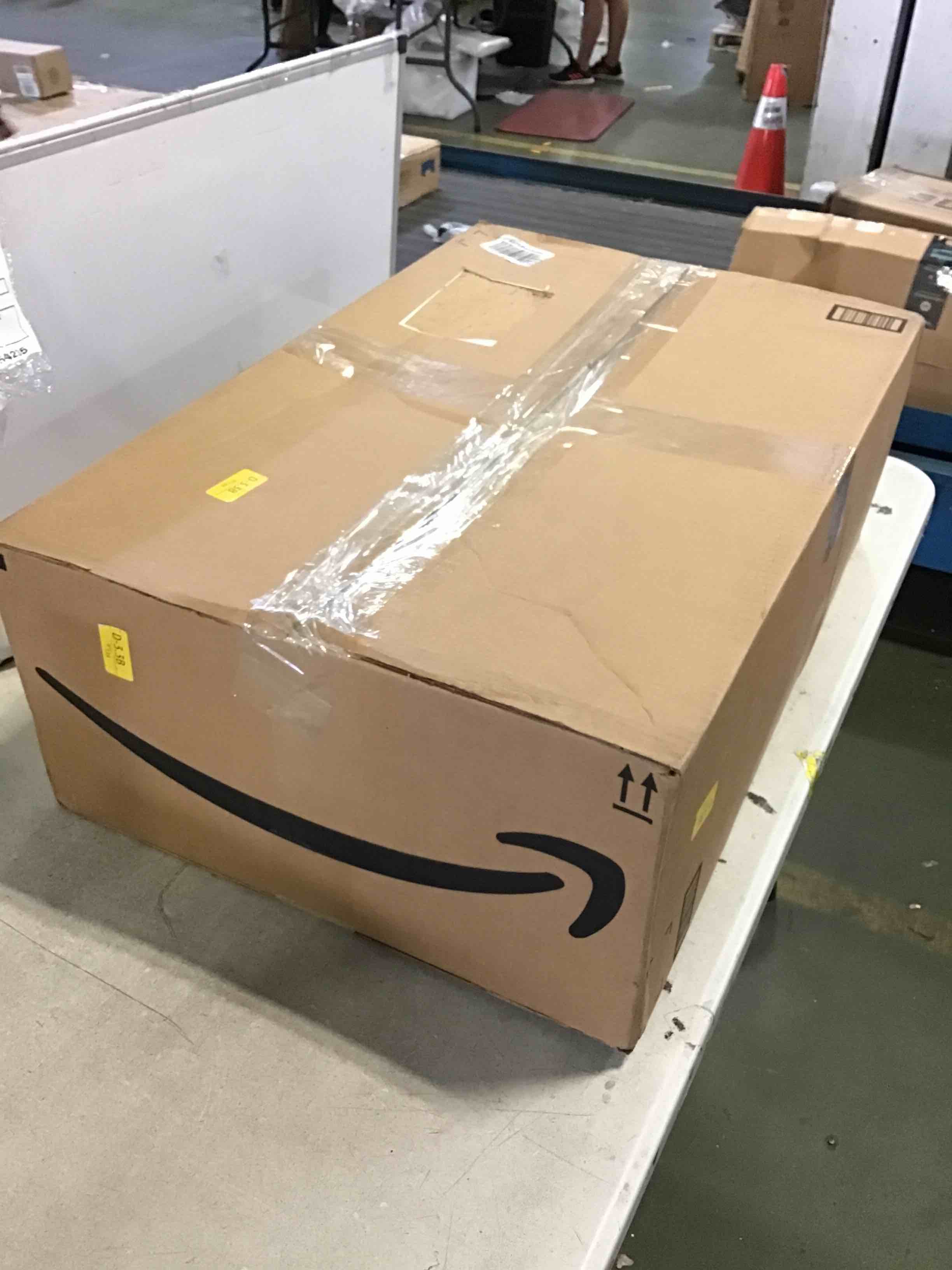 https://s3.amazonaws.com/lotting-images-prod/bidfta/BLU5178691_1691428908779.jpeg