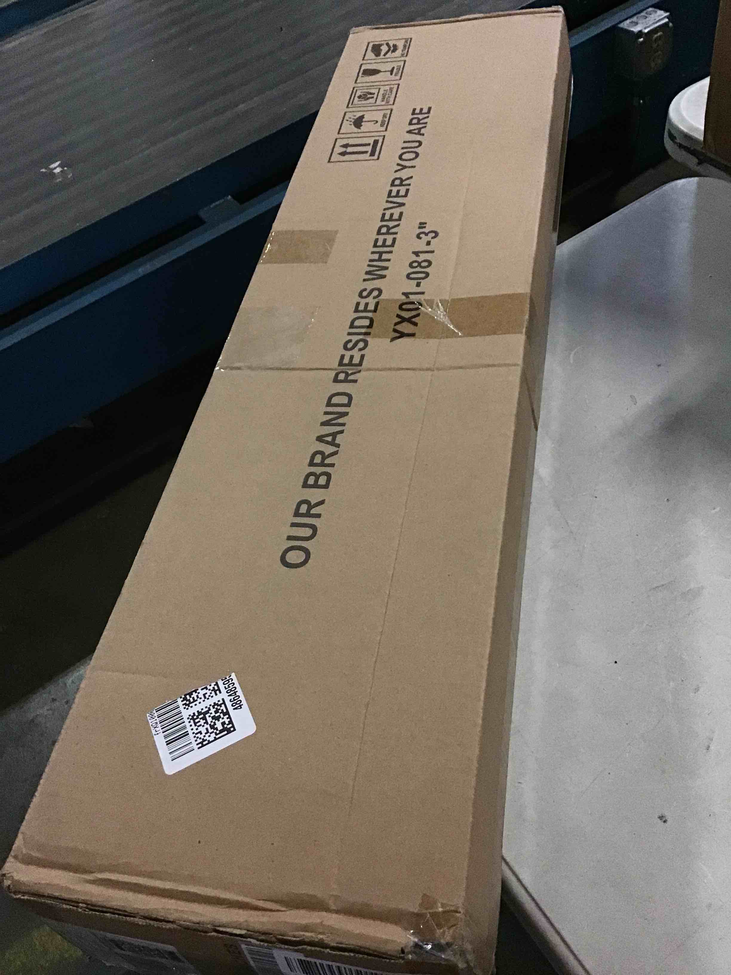 https://s3.amazonaws.com/lotting-images-prod/bidfta/BLU5179052_1691843561774.jpeg