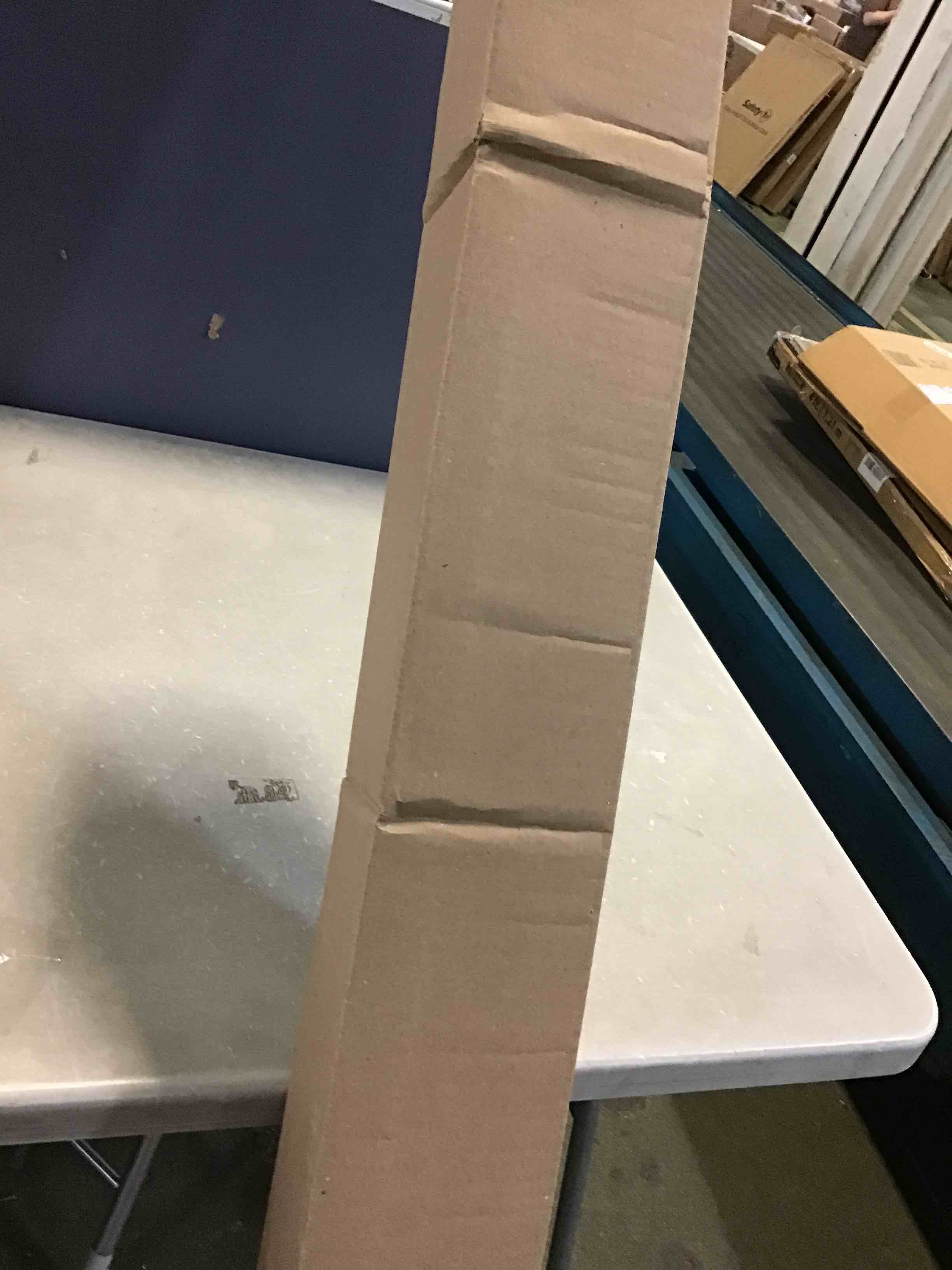 https://s3.amazonaws.com/lotting-images-prod/bidfta/BLU5179186_1692026525319.jpeg