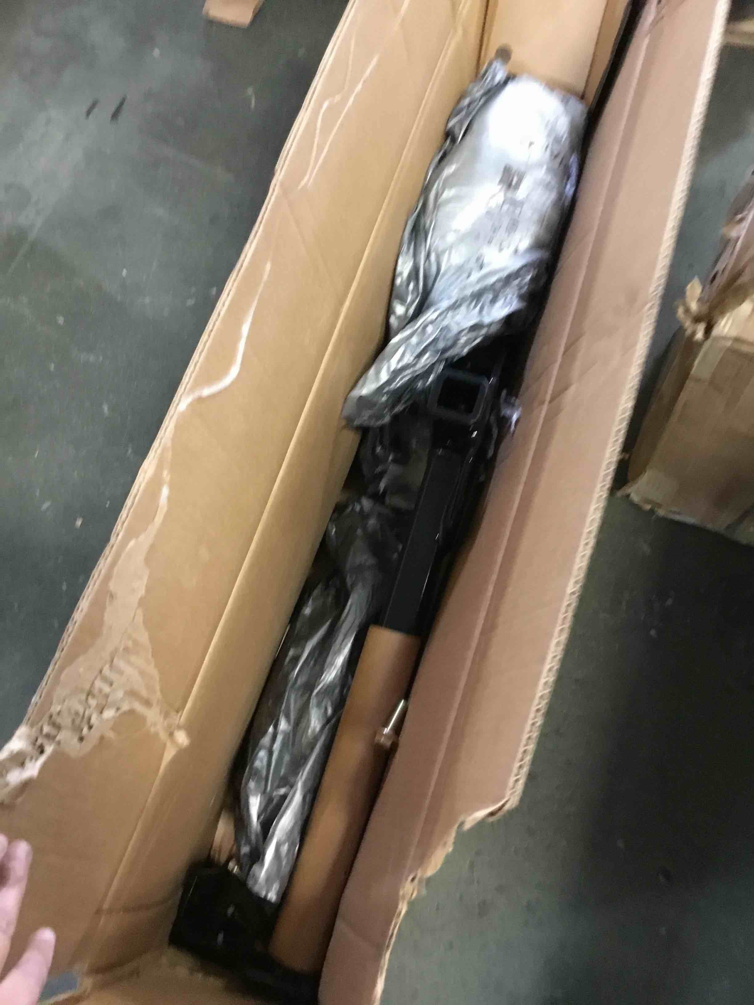 https://s3.amazonaws.com/lotting-images-prod/bidfta/BLU5179366_1692125117299.jpeg