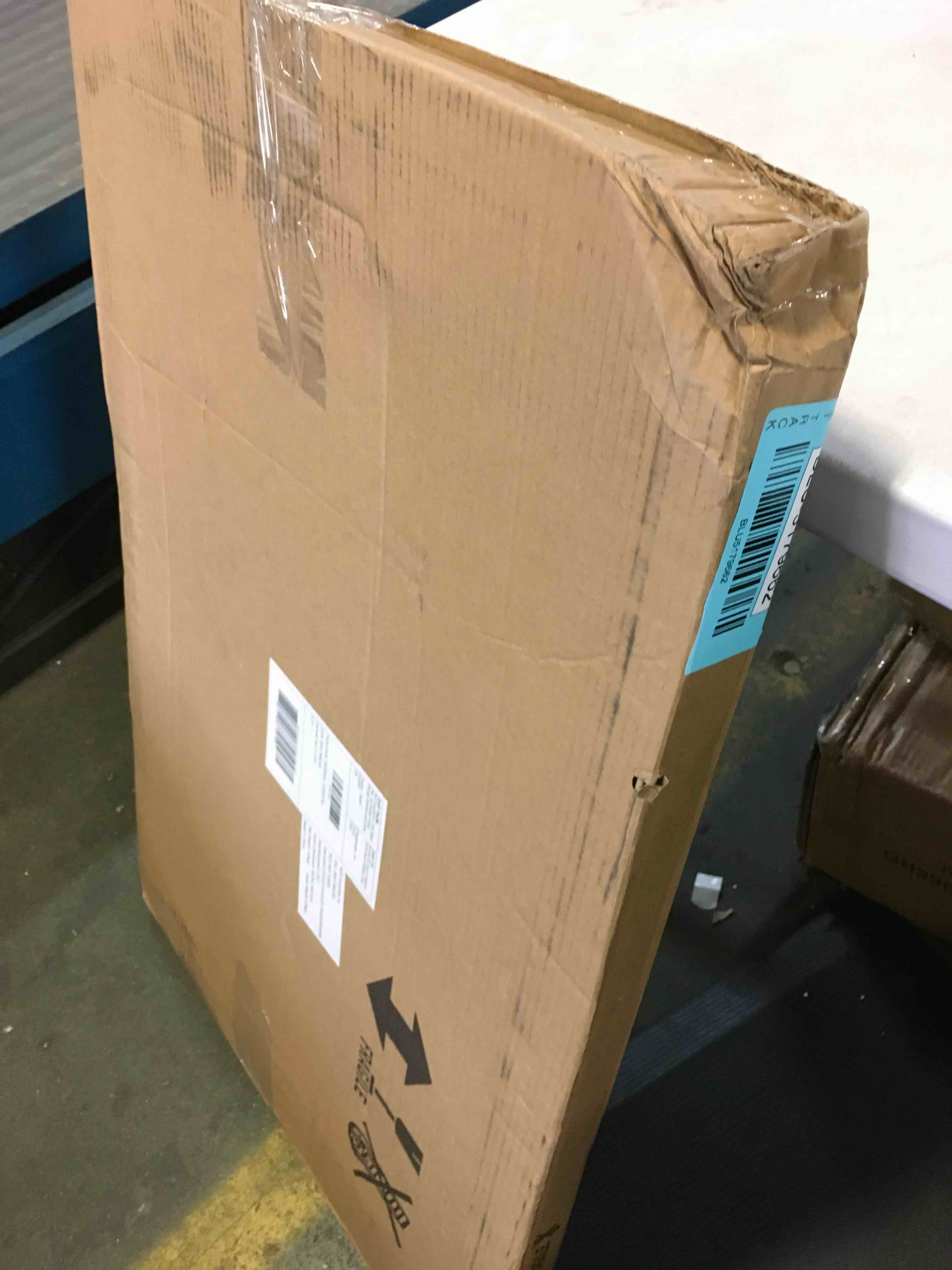 https://s3.amazonaws.com/lotting-images-prod/bidfta/BLU5179662_1692276774068.jpeg