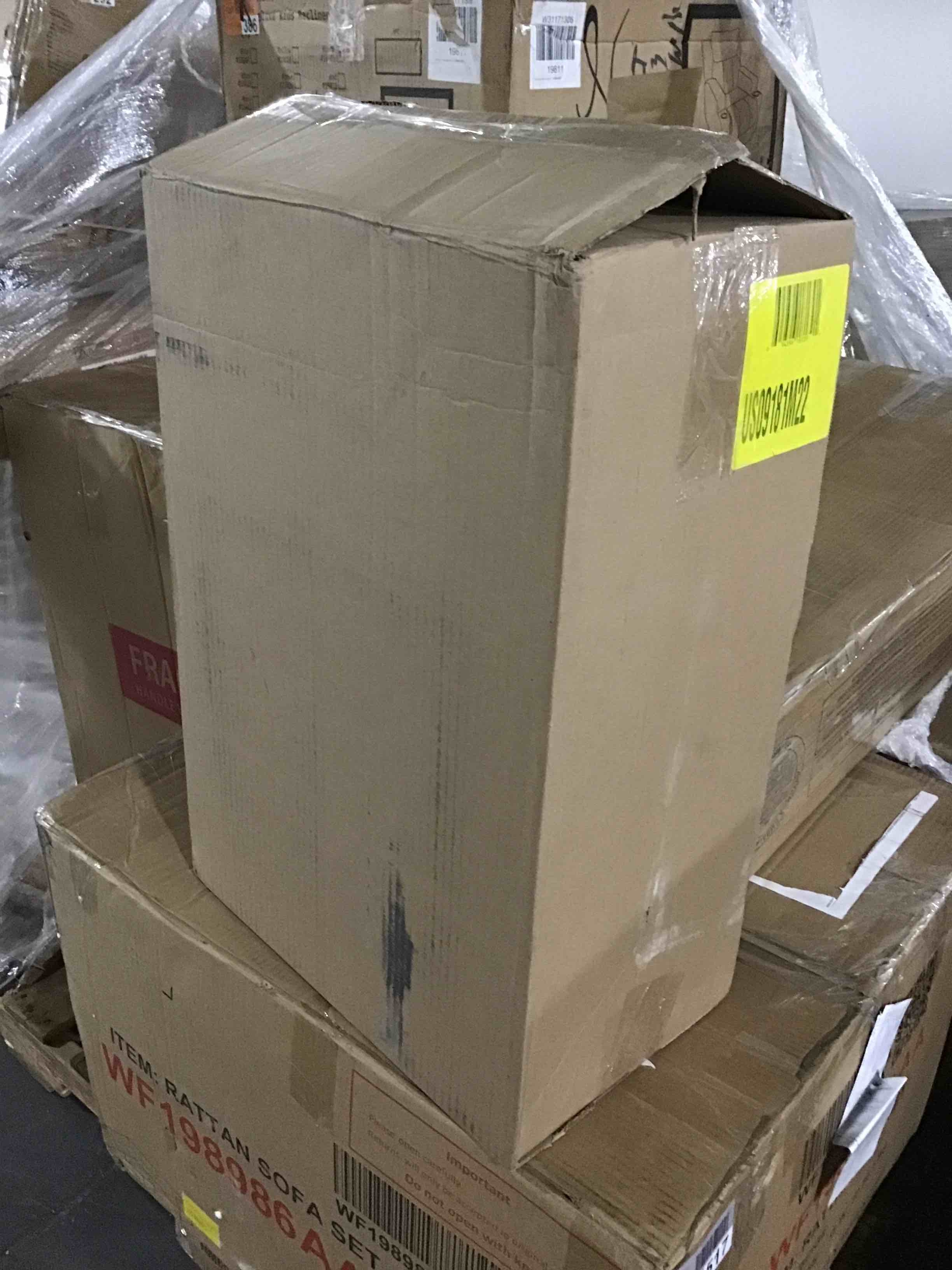 https://s3.amazonaws.com/lotting-images-prod/bidfta/BLU5180682_1692274838033.jpeg