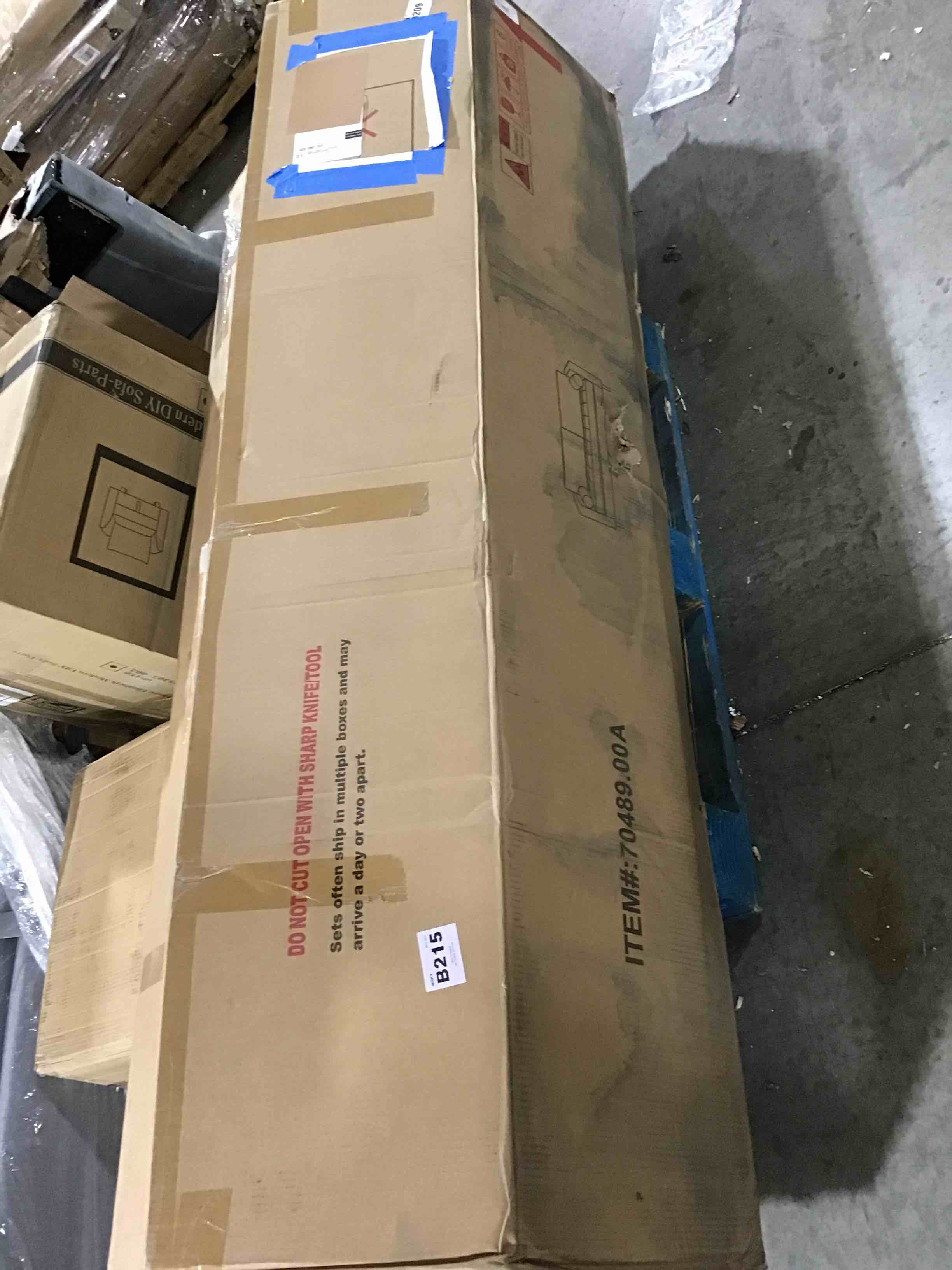 https://s3.amazonaws.com/lotting-images-prod/bidfta/BLU5181030_1692724421585.jpeg