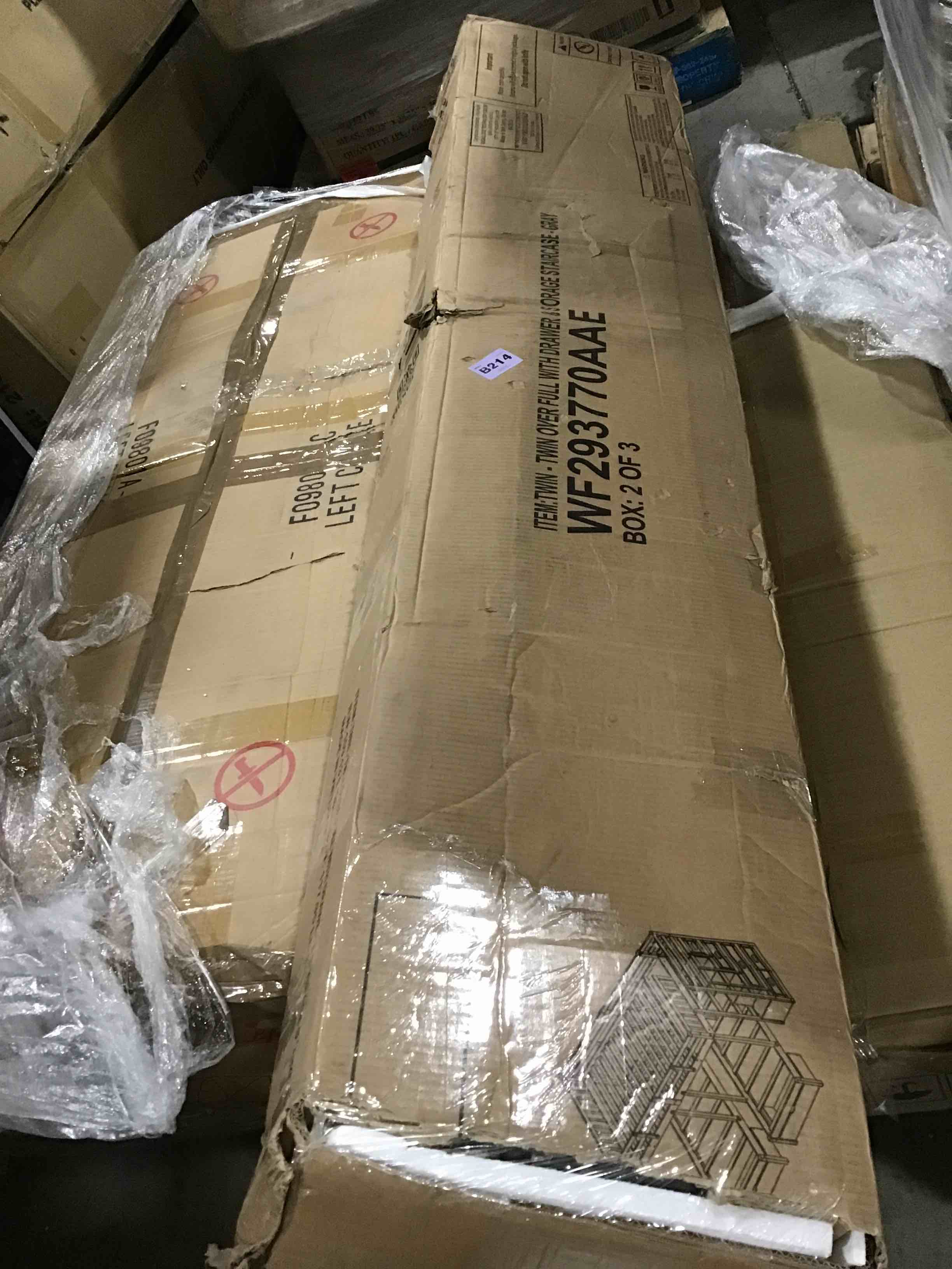 https://s3.amazonaws.com/lotting-images-prod/bidfta/BLU5181449_1691087304497.jpeg