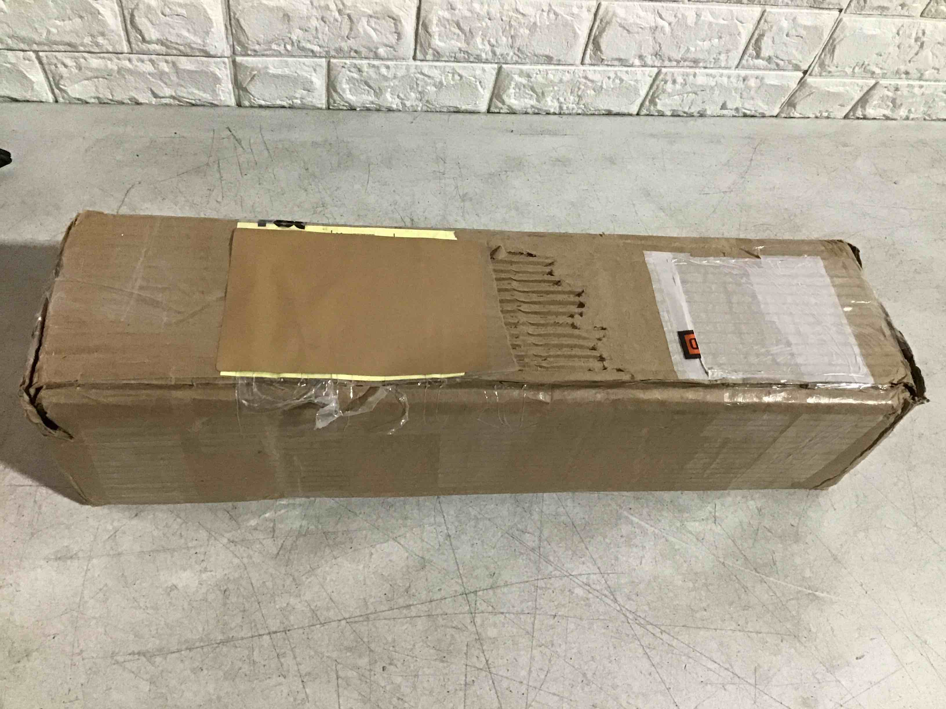 https://s3.amazonaws.com/lotting-images-prod/bidfta/BLU5182973_1691758434824.jpeg