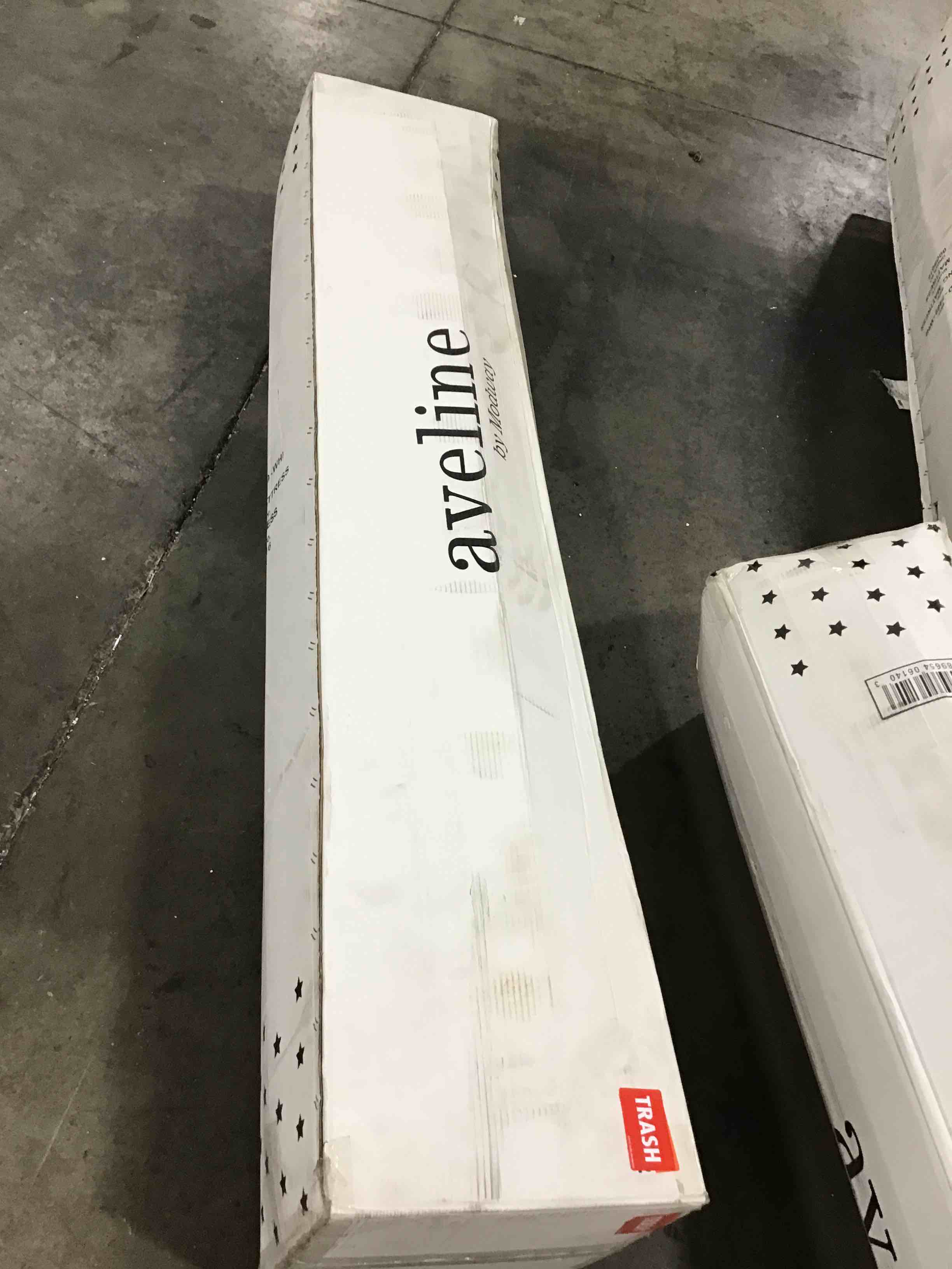 https://s3.amazonaws.com/lotting-images-prod/bidfta/BLU5183936_1692969557749.jpeg