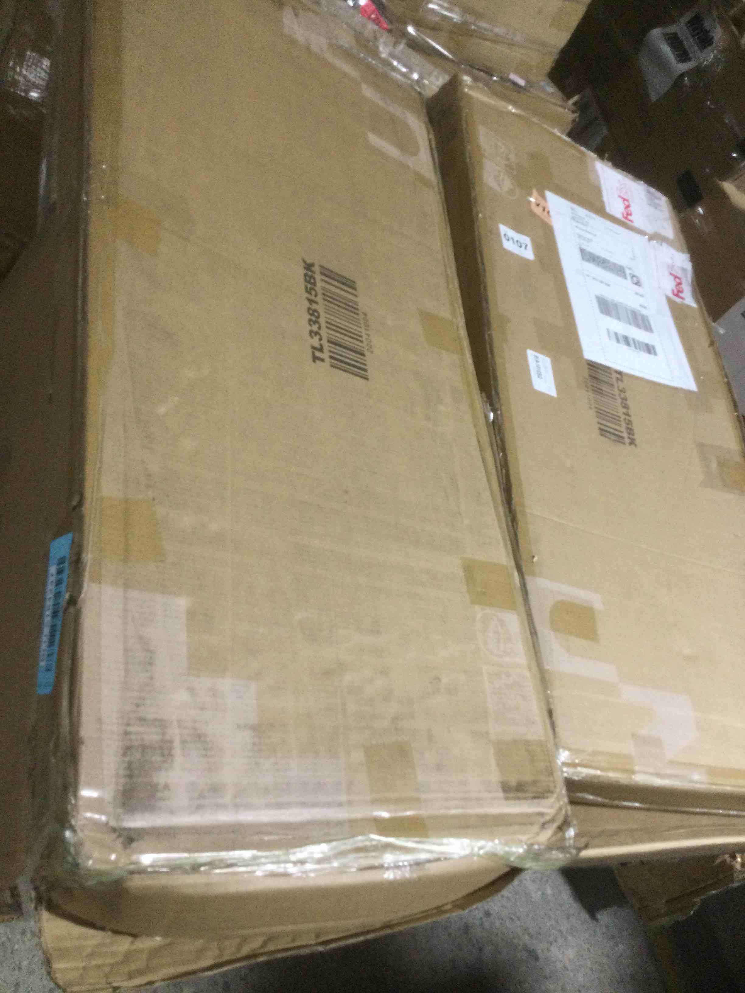 https://s3.amazonaws.com/lotting-images-prod/bidfta/BLU5184247_1693411195326.jpeg