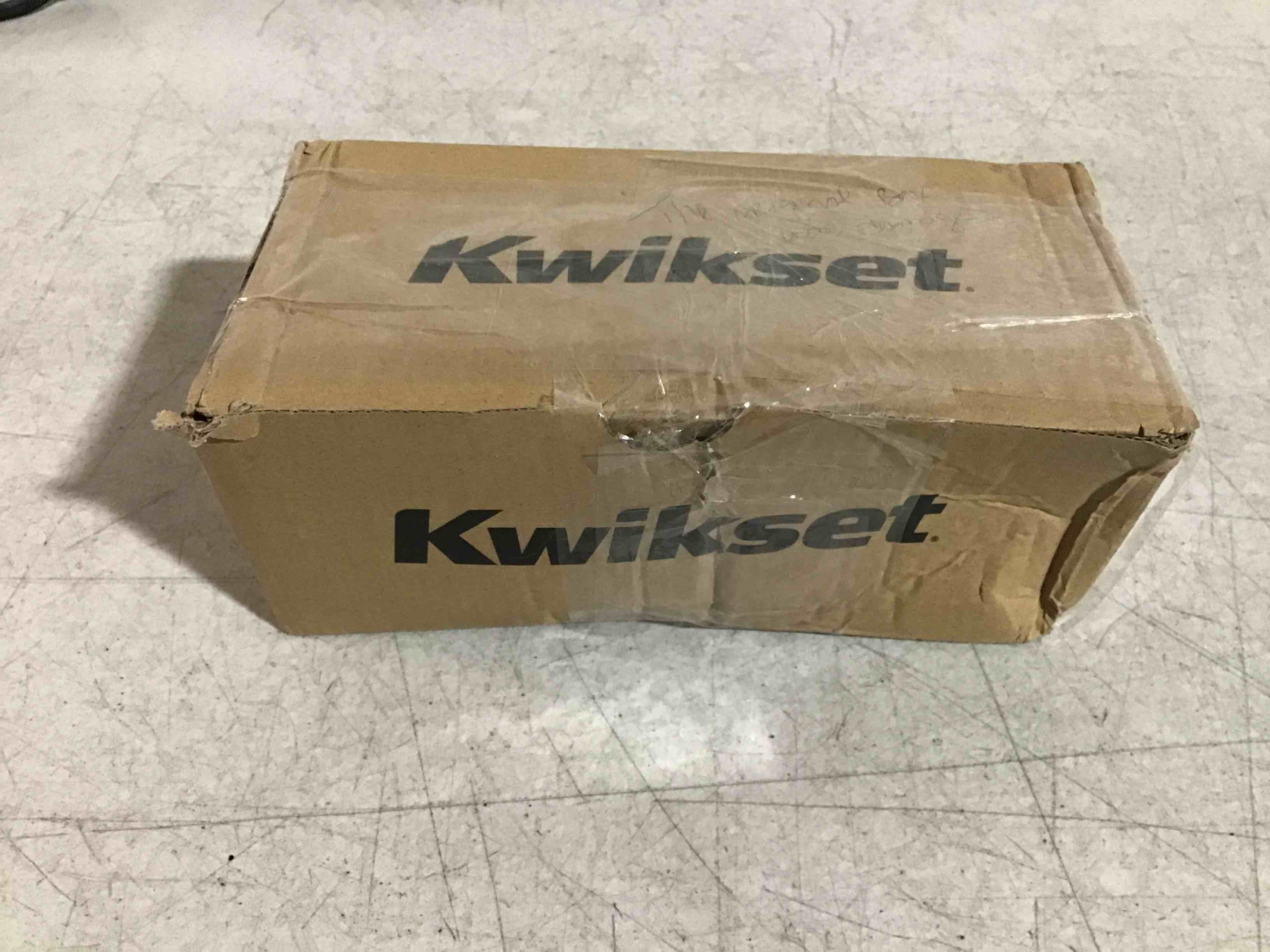 https://s3.amazonaws.com/lotting-images-prod/bidfta/BLU5184279_1693400123953.jpeg