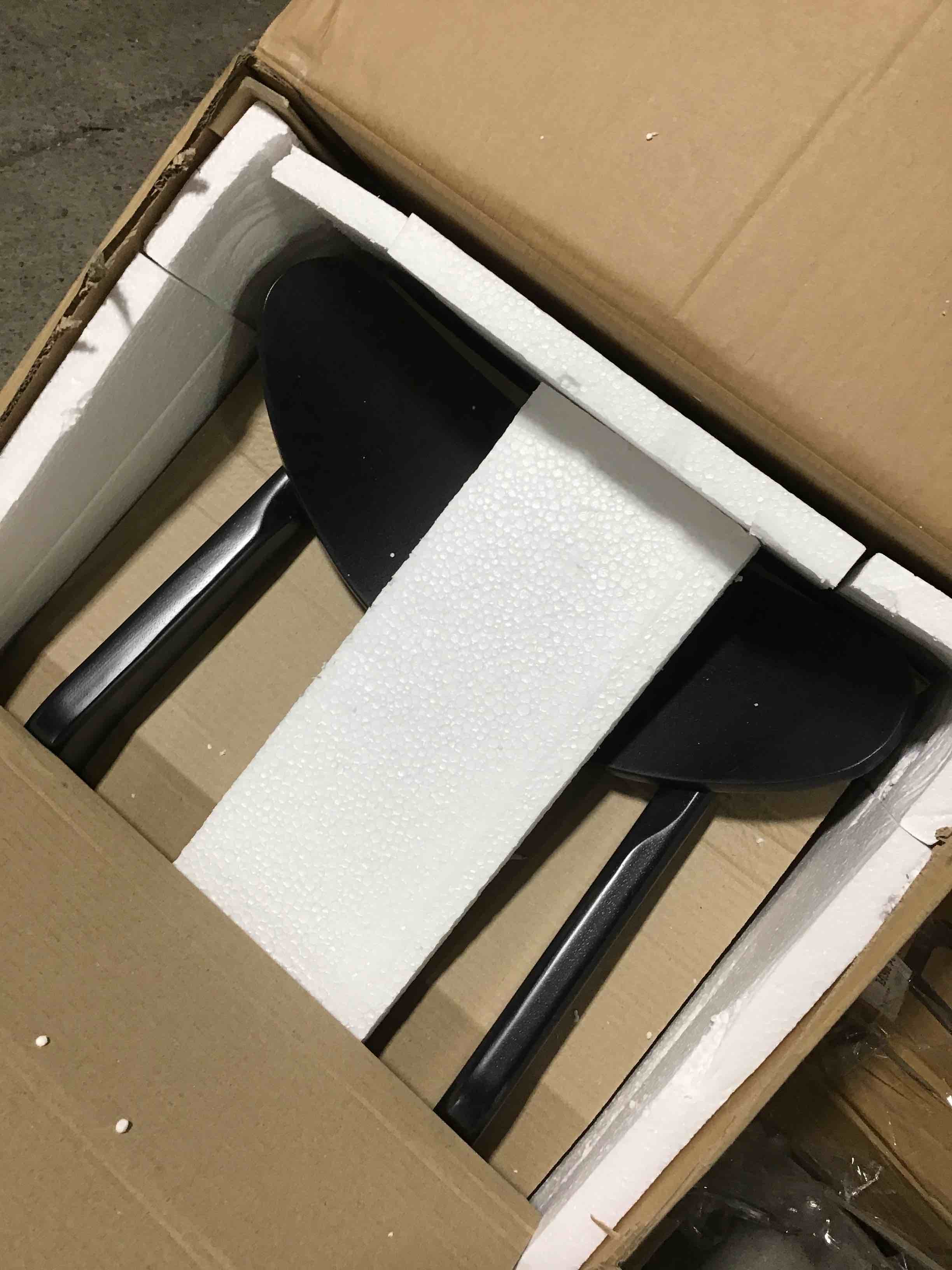 https://s3.amazonaws.com/lotting-images-prod/bidfta/BLU5184393_1693416641207.jpeg