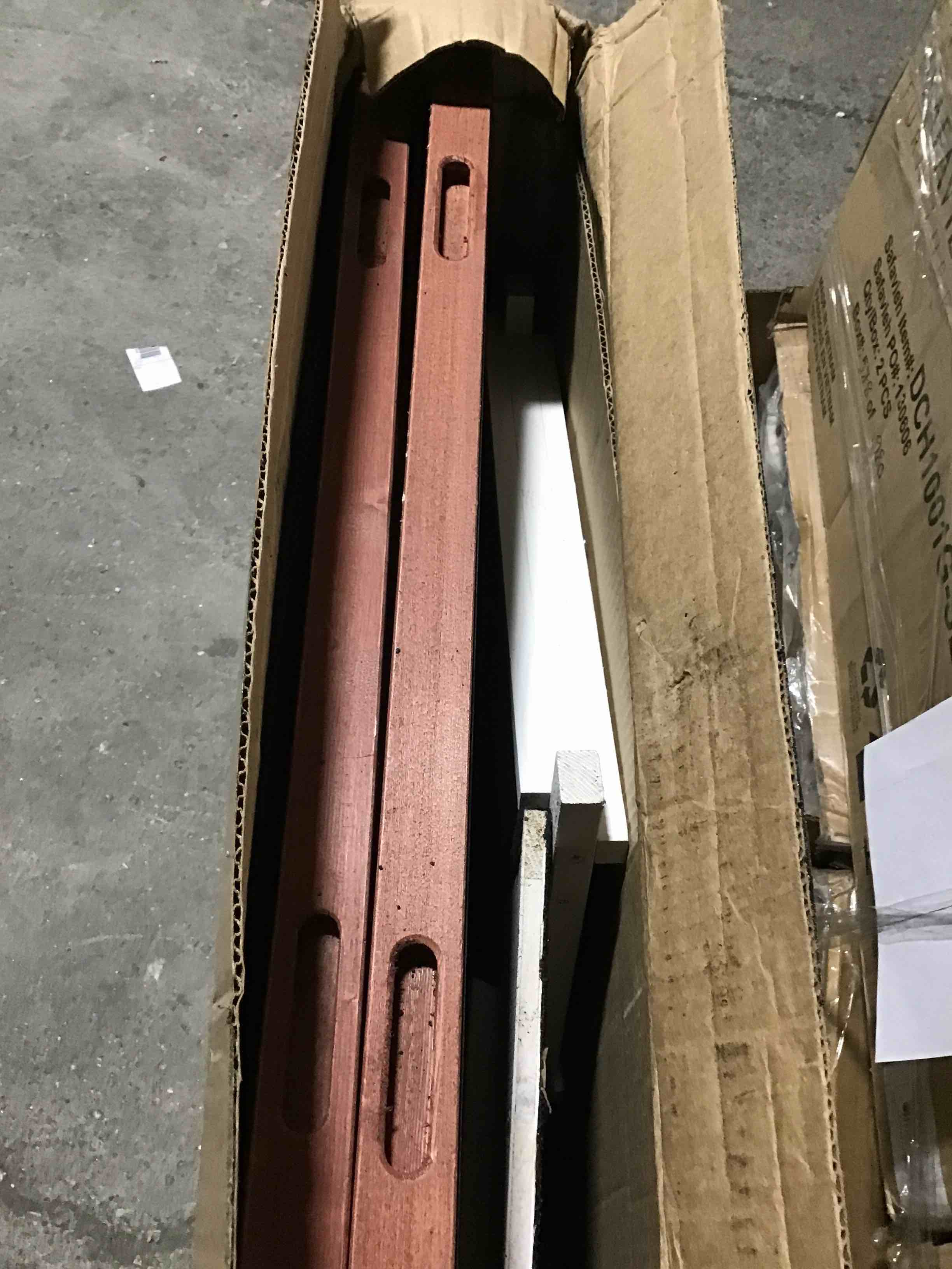 https://s3.amazonaws.com/lotting-images-prod/bidfta/BLU5184395_1693416278867.jpeg