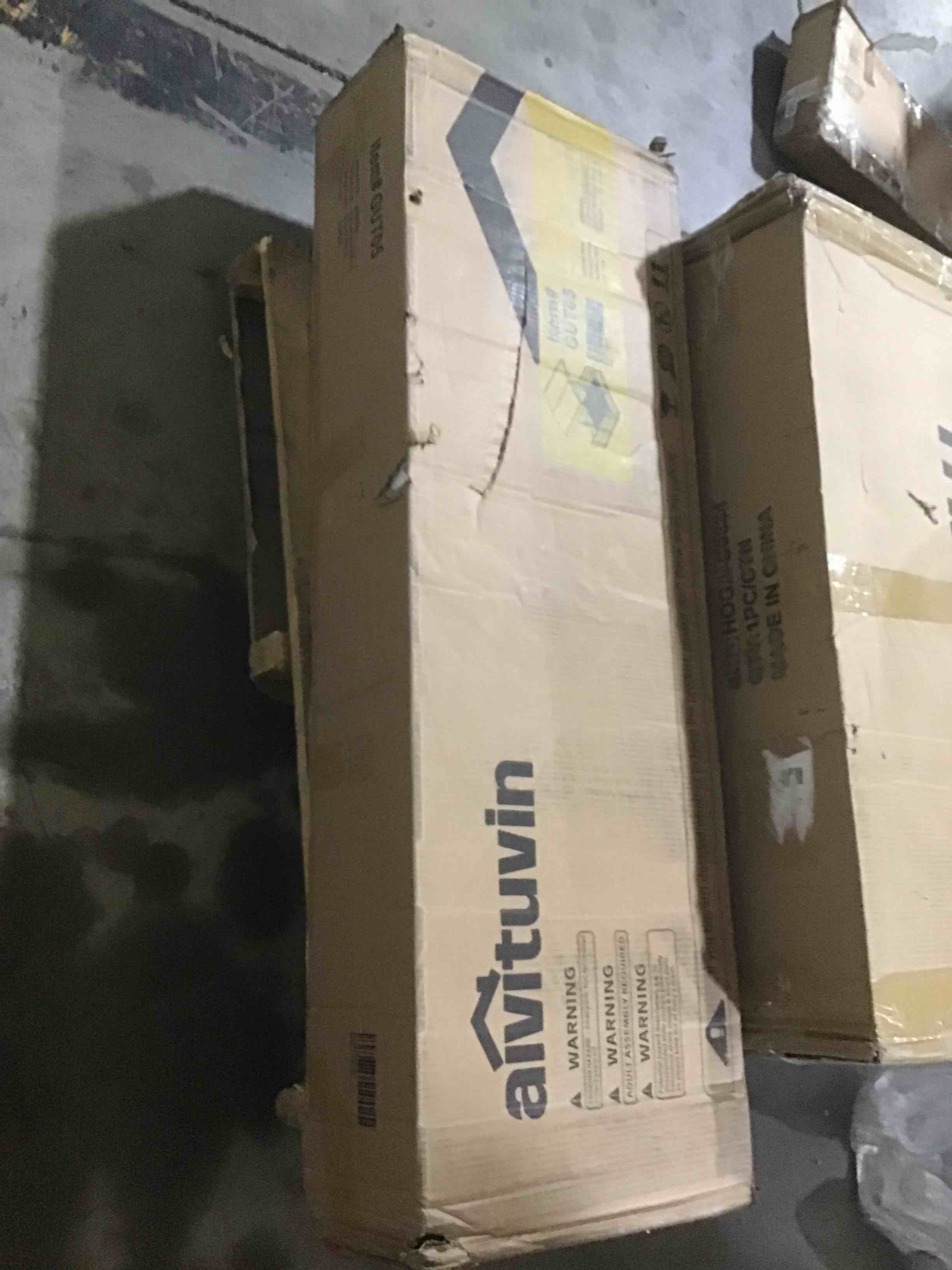 https://s3.amazonaws.com/lotting-images-prod/bidfta/BLU5185174_1692889342565.jpeg