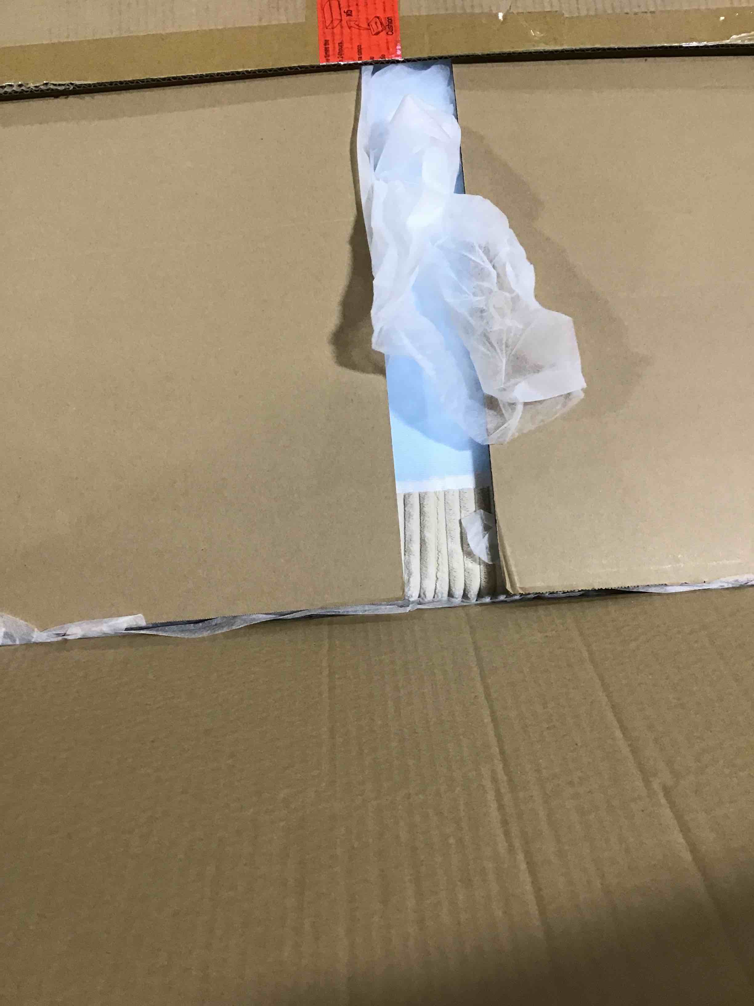 https://s3.amazonaws.com/lotting-images-prod/bidfta/BLU5185330_1693337866463.jpeg