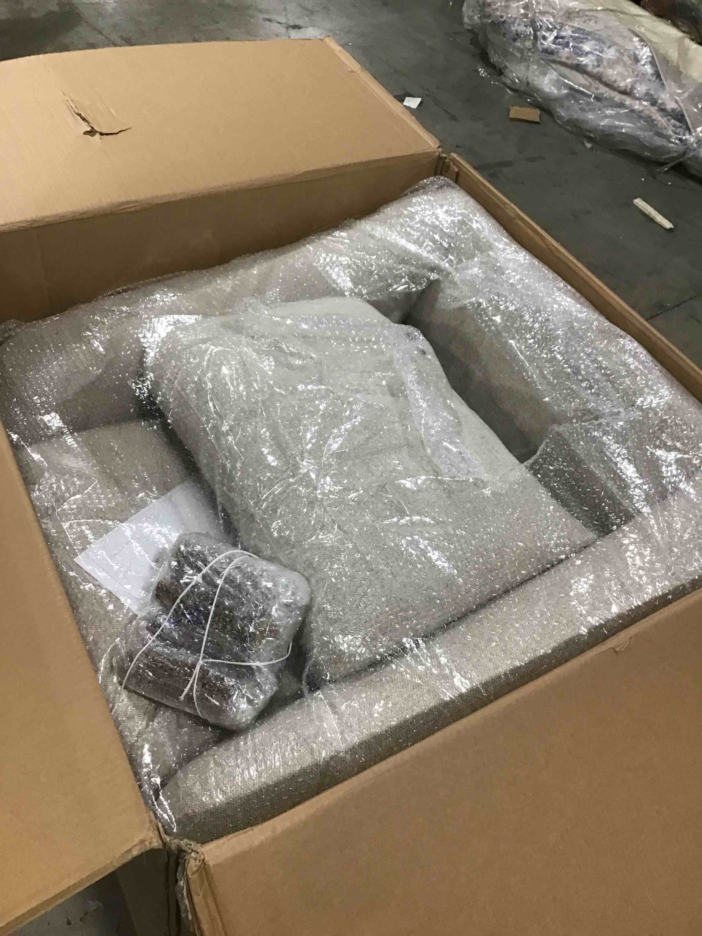 https://s3.amazonaws.com/lotting-images-prod/bidfta/BLU5185541_1693494865014.jpeg