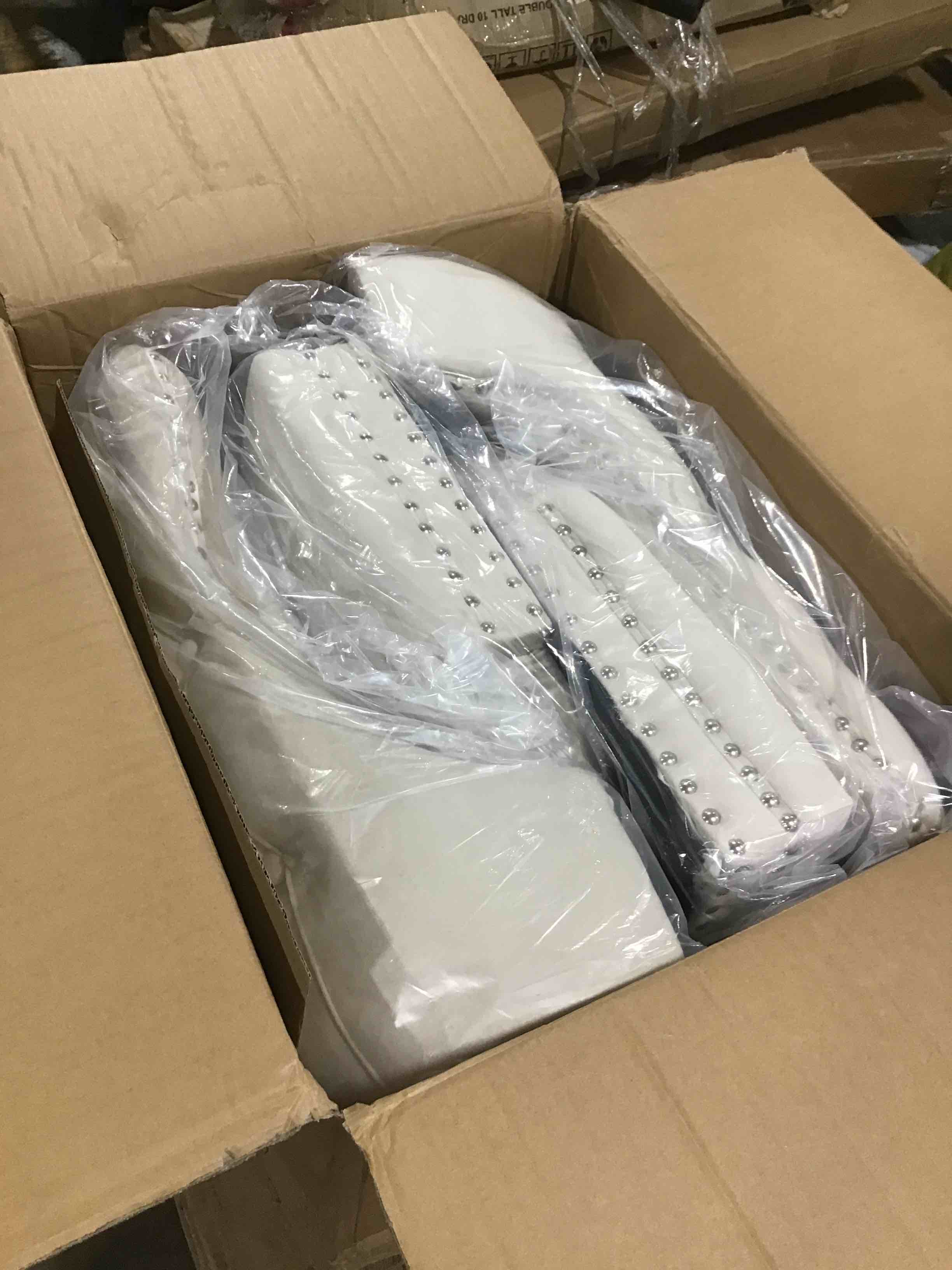https://s3.amazonaws.com/lotting-images-prod/bidfta/BLU5185557_1693501005877.jpeg