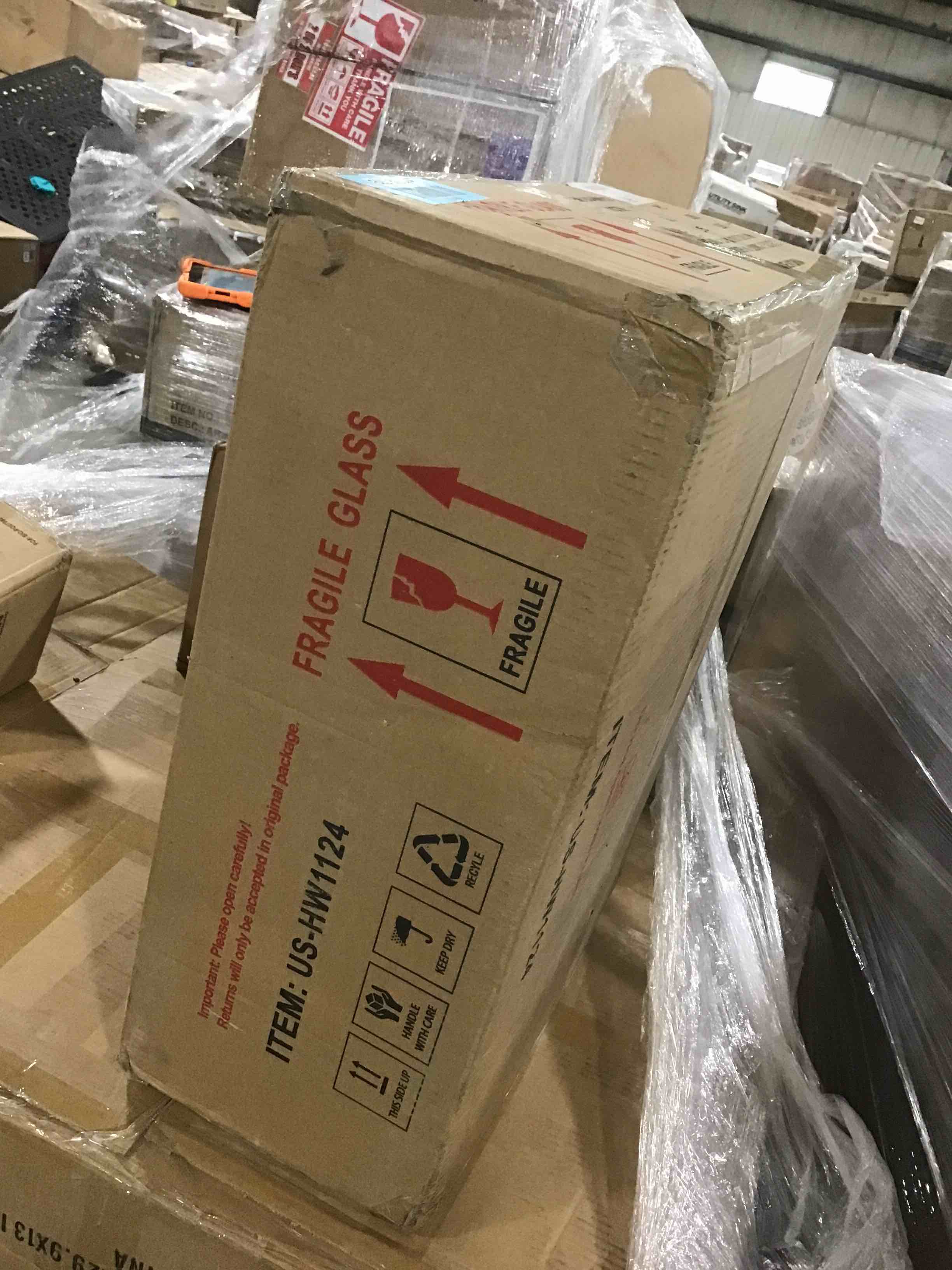 https://s3.amazonaws.com/lotting-images-prod/bidfta/BLU5186241_1691437521506.jpeg