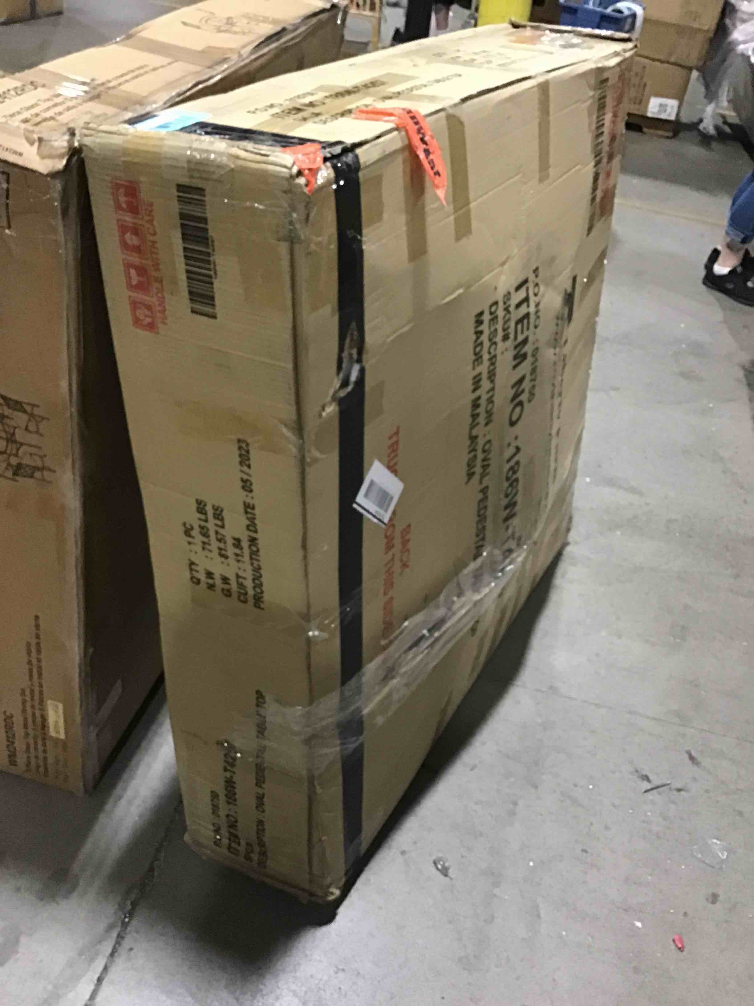 https://s3.amazonaws.com/lotting-images-prod/bidfta/BLU5186821_1692019445474.jpeg