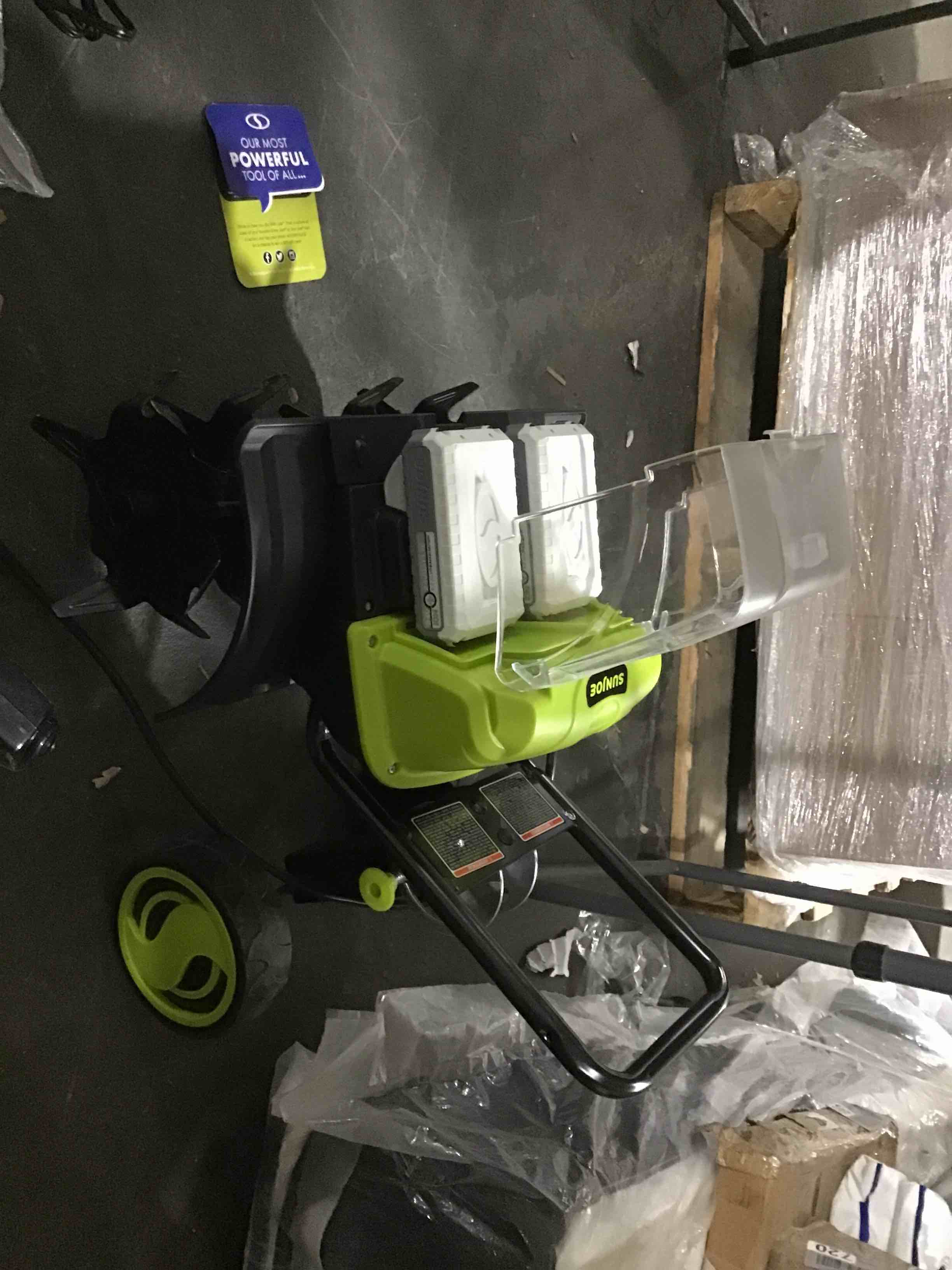 https://s3.amazonaws.com/lotting-images-prod/bidfta/BLU5187755_1691682041988.jpeg