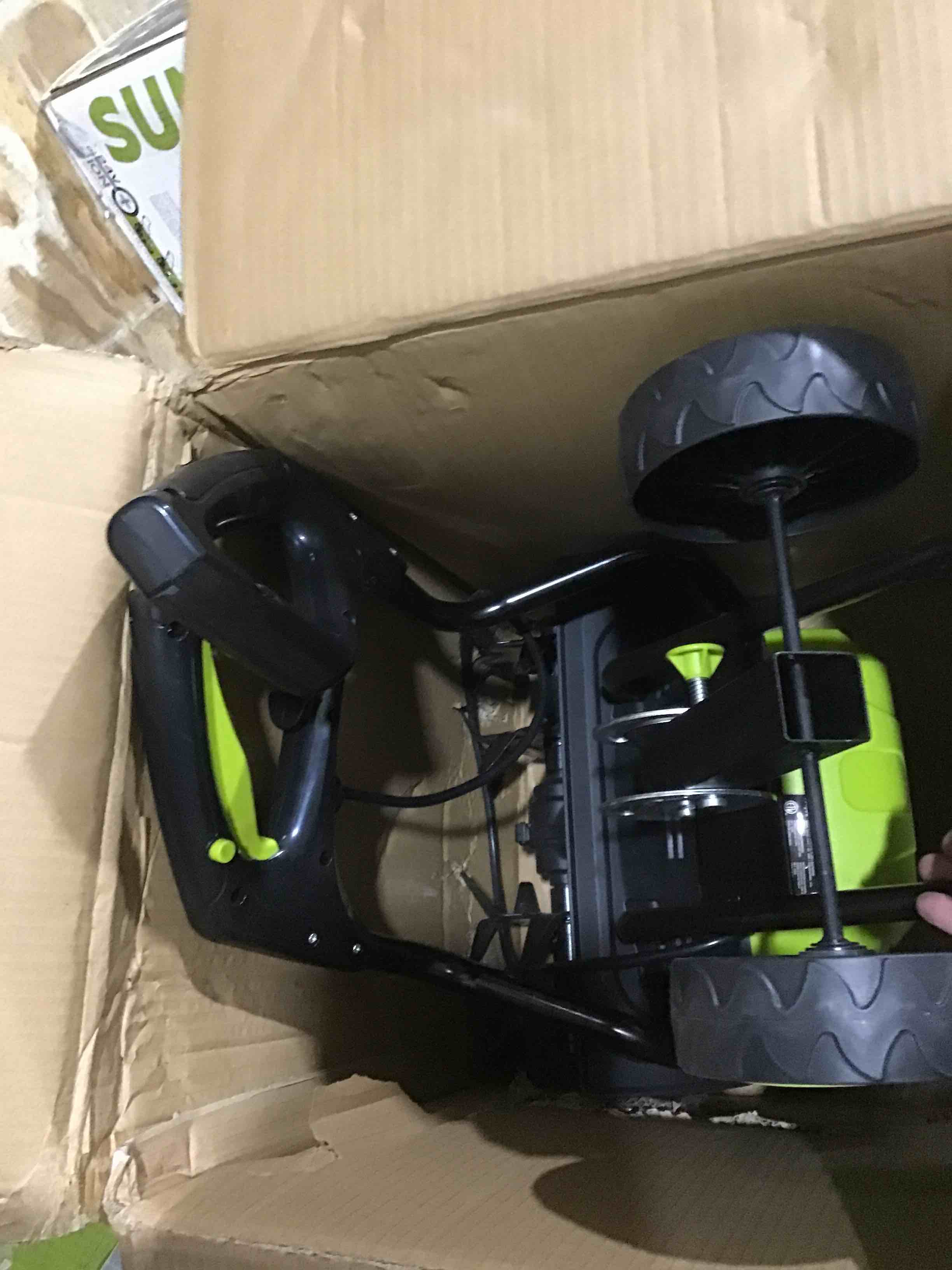 https://s3.amazonaws.com/lotting-images-prod/bidfta/BLU5187767_1691687739318.jpeg