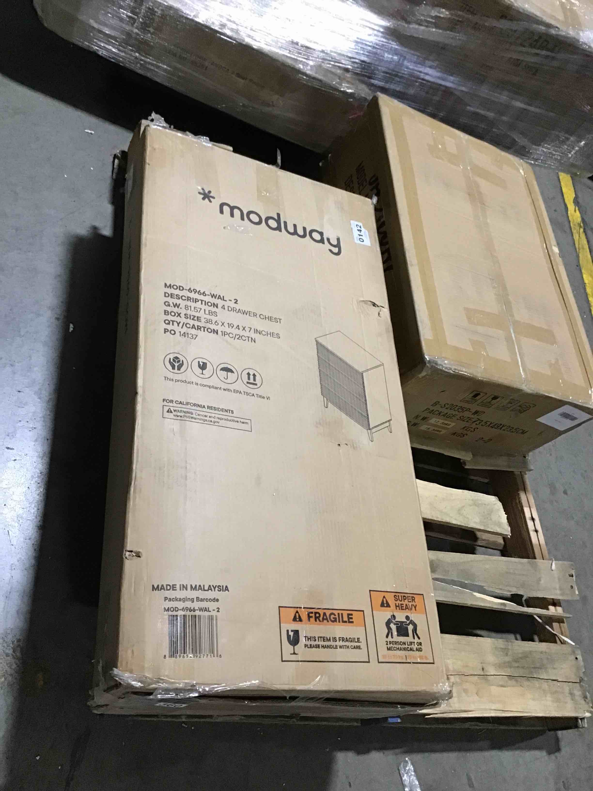 https://s3.amazonaws.com/lotting-images-prod/bidfta/BLU5187842_1692018916745.jpeg