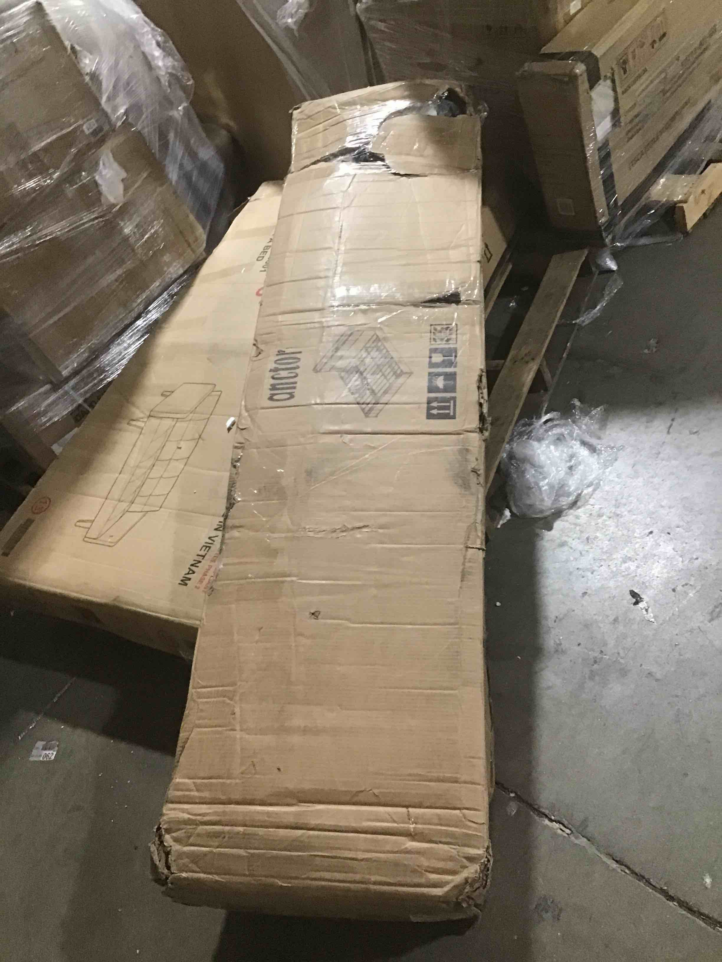 https://s3.amazonaws.com/lotting-images-prod/bidfta/BLU5188622_1693508941667.jpeg
