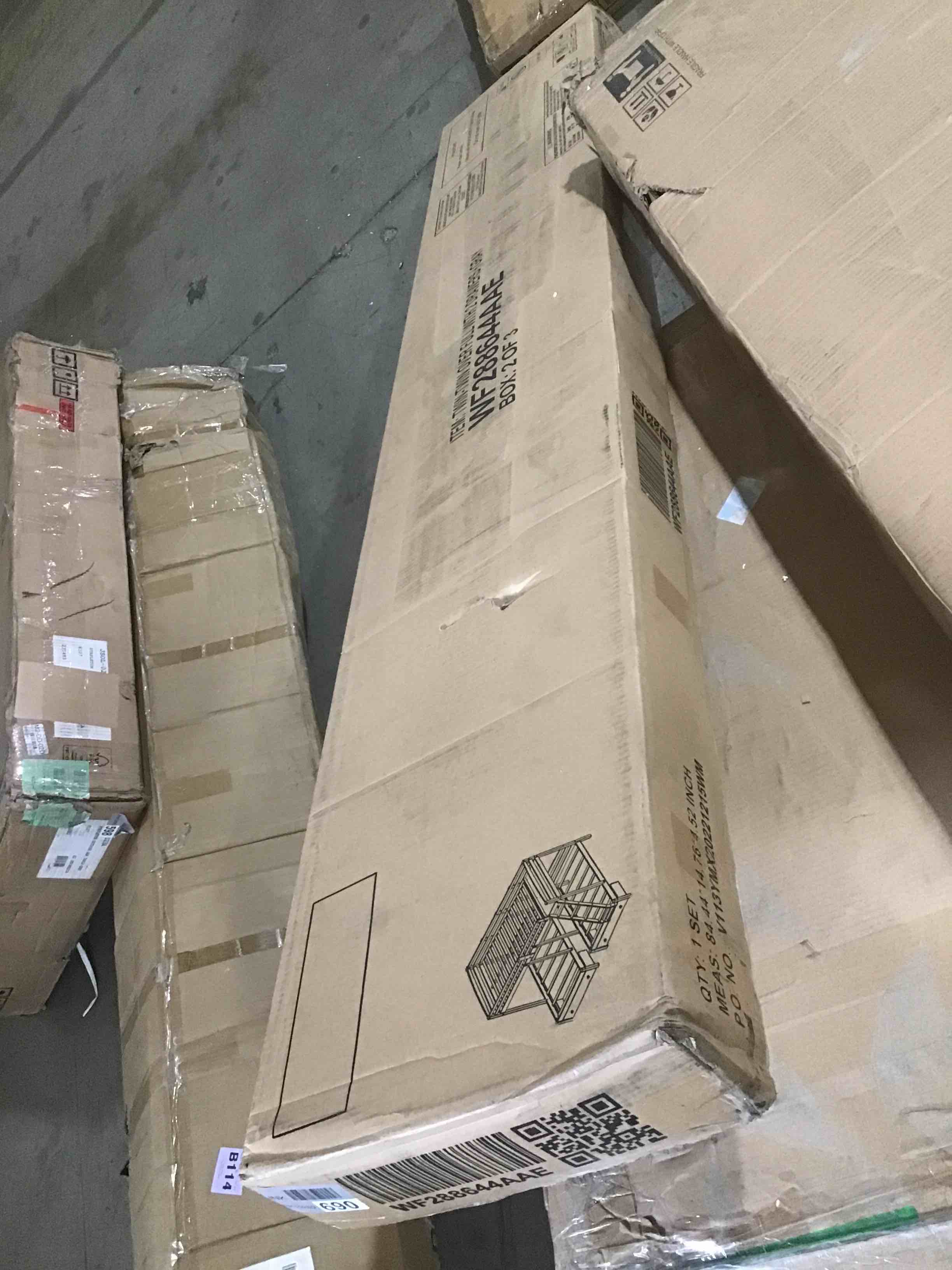 https://s3.amazonaws.com/lotting-images-prod/bidfta/BLU5188727_1693926236603.jpeg