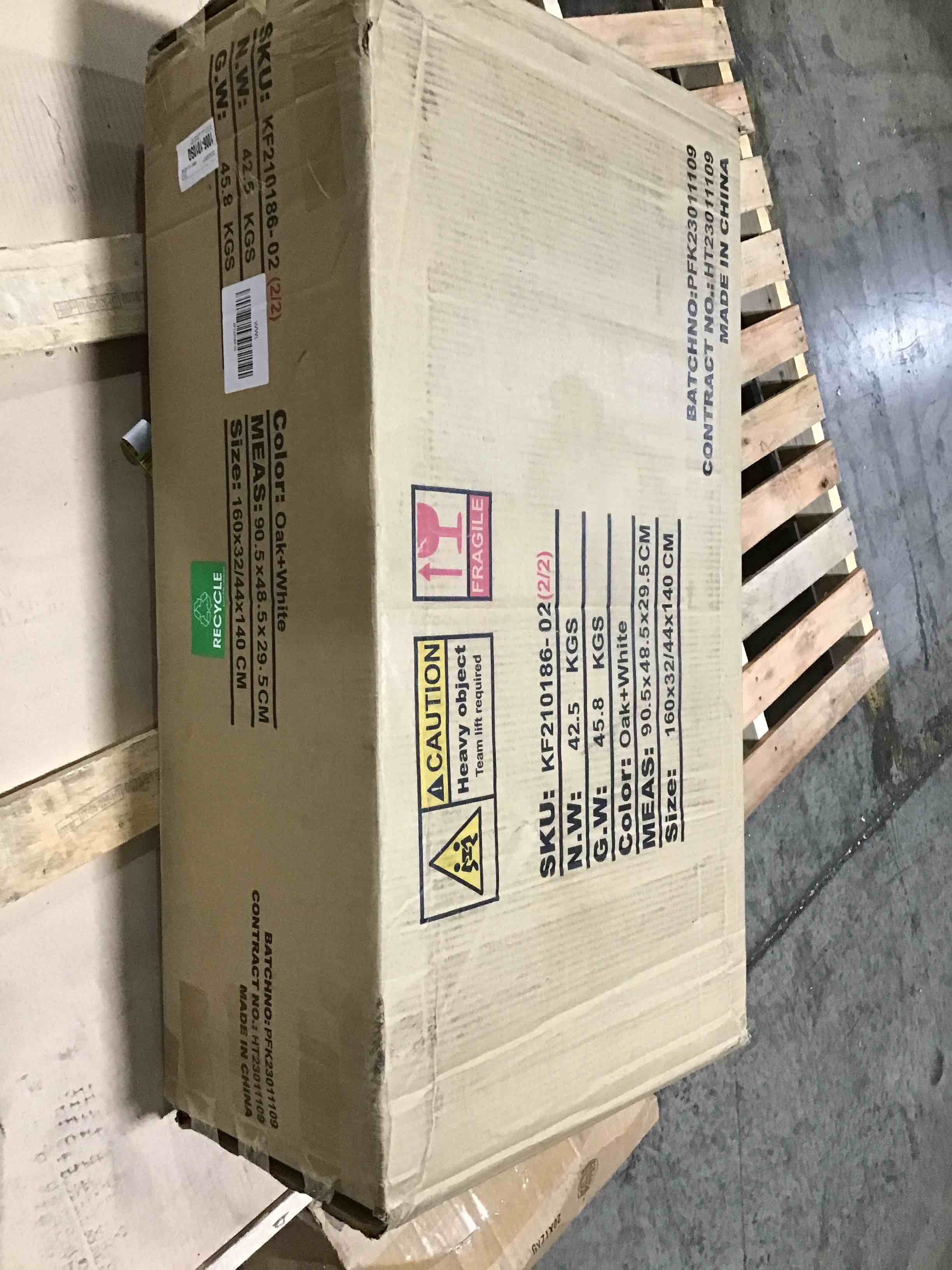 https://s3.amazonaws.com/lotting-images-prod/bidfta/BLU5189868_1692710220976.jpeg