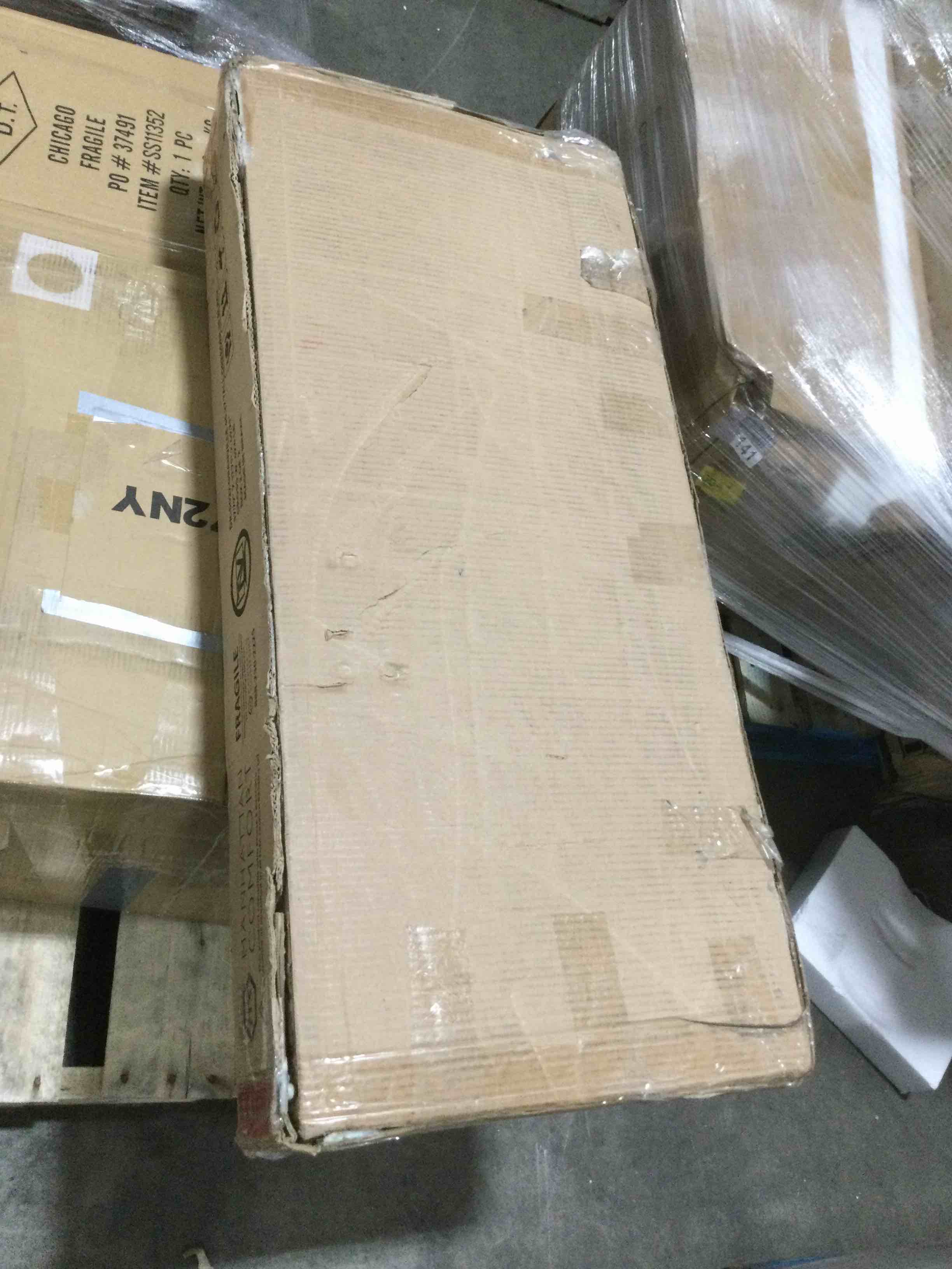 https://s3.amazonaws.com/lotting-images-prod/bidfta/BLU5190565_1691149689004.jpeg