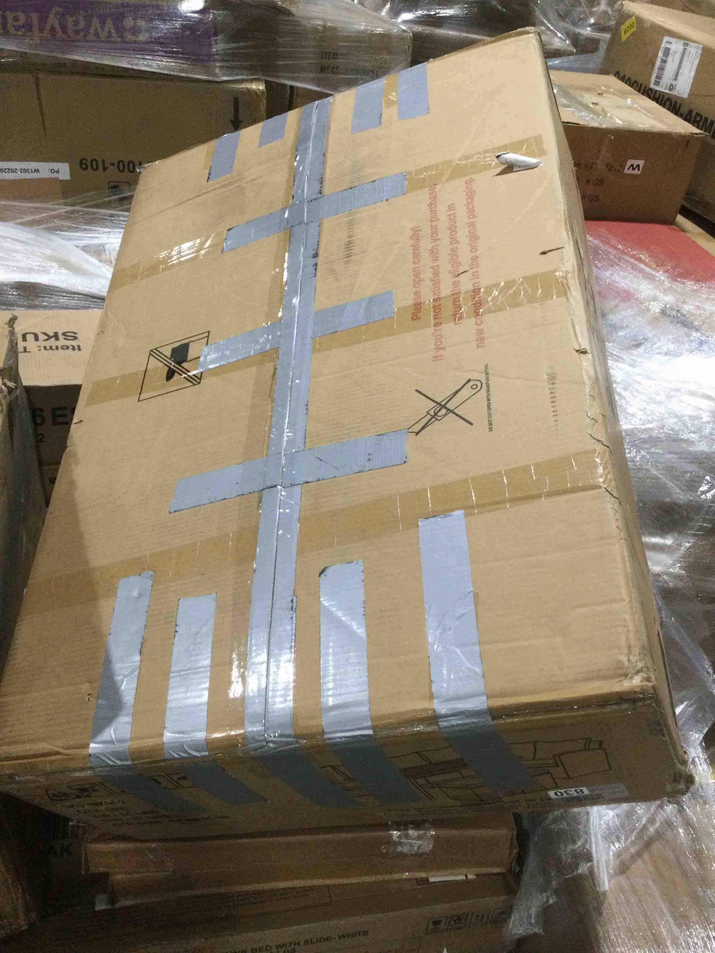 https://s3.amazonaws.com/lotting-images-prod/bidfta/BLU5190636_1691171380765.jpeg
