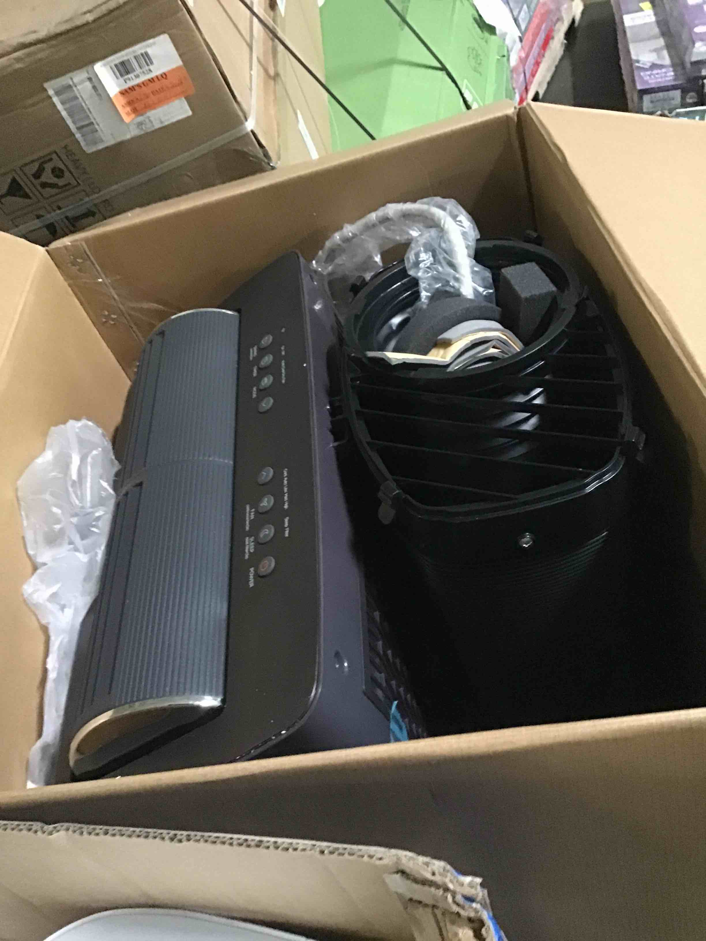 https://s3.amazonaws.com/lotting-images-prod/bidfta/BLU5208635_1688053101965.jpeg