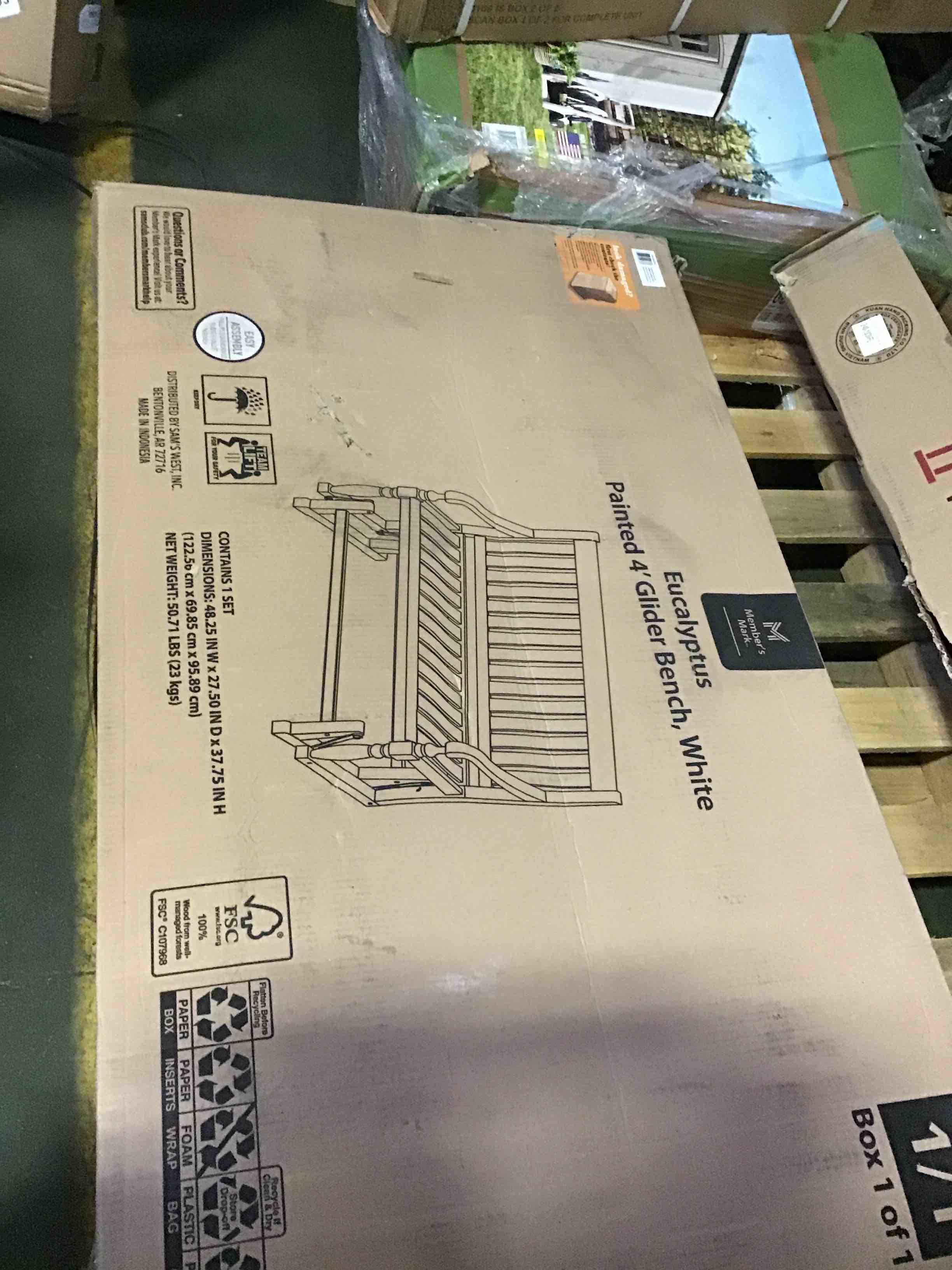 https://s3.amazonaws.com/lotting-images-prod/bidfta/BLU5209366_1689187650417.jpeg
