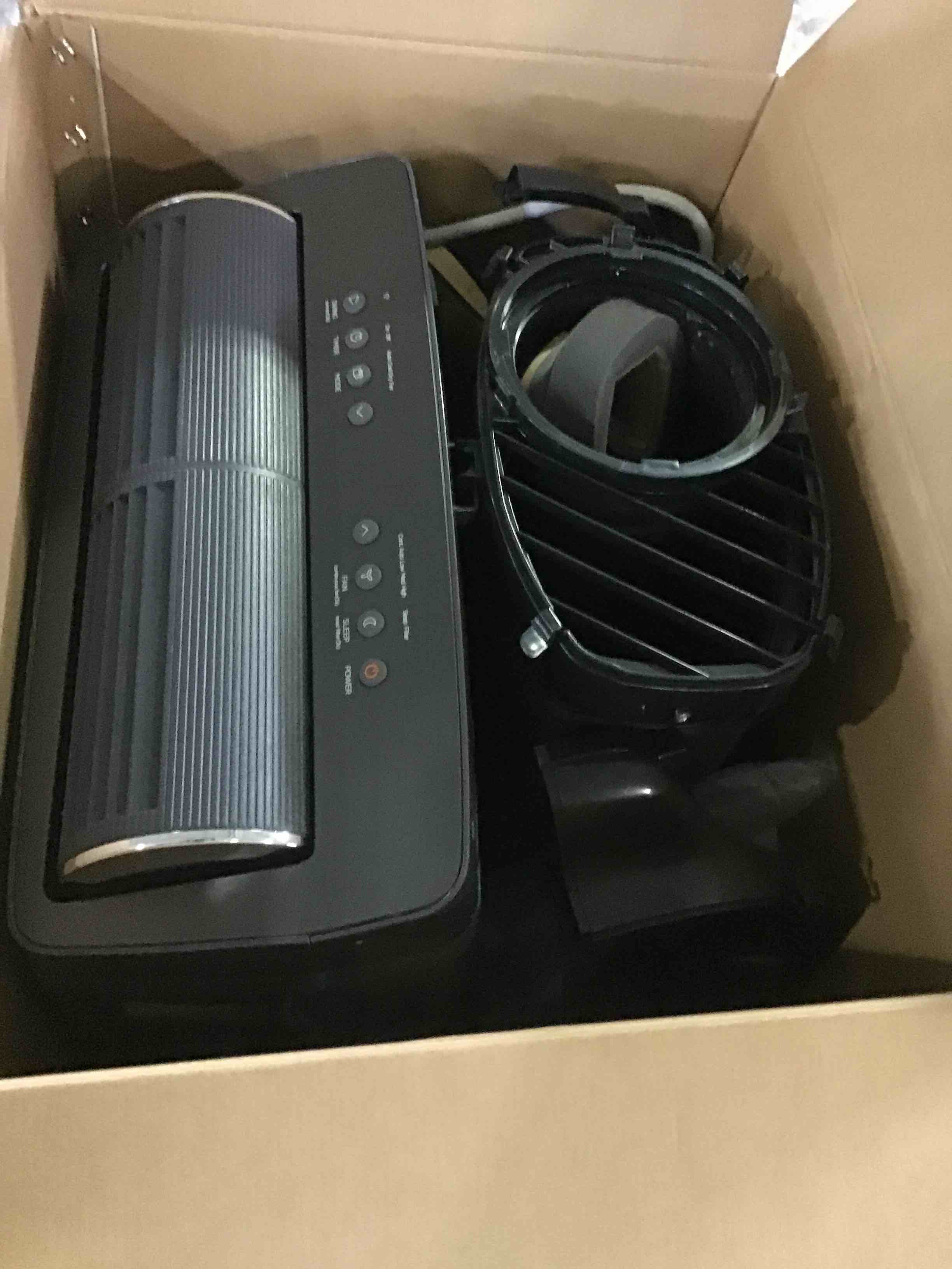 https://s3.amazonaws.com/lotting-images-prod/bidfta/BLU5209843_1689884520909.jpeg