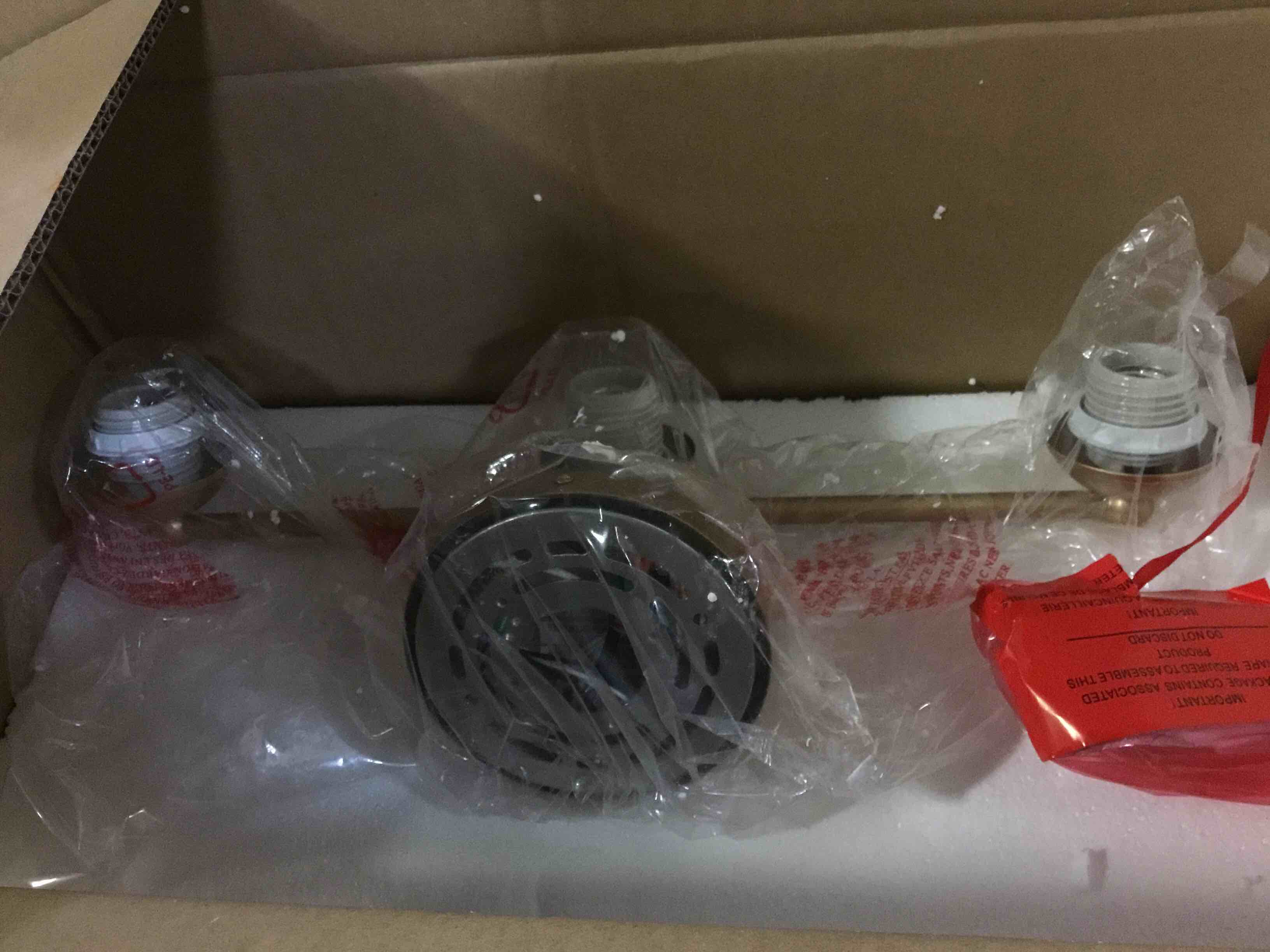 https://s3.amazonaws.com/lotting-images-prod/bidfta/BLU5211861_1687956161307.jpeg