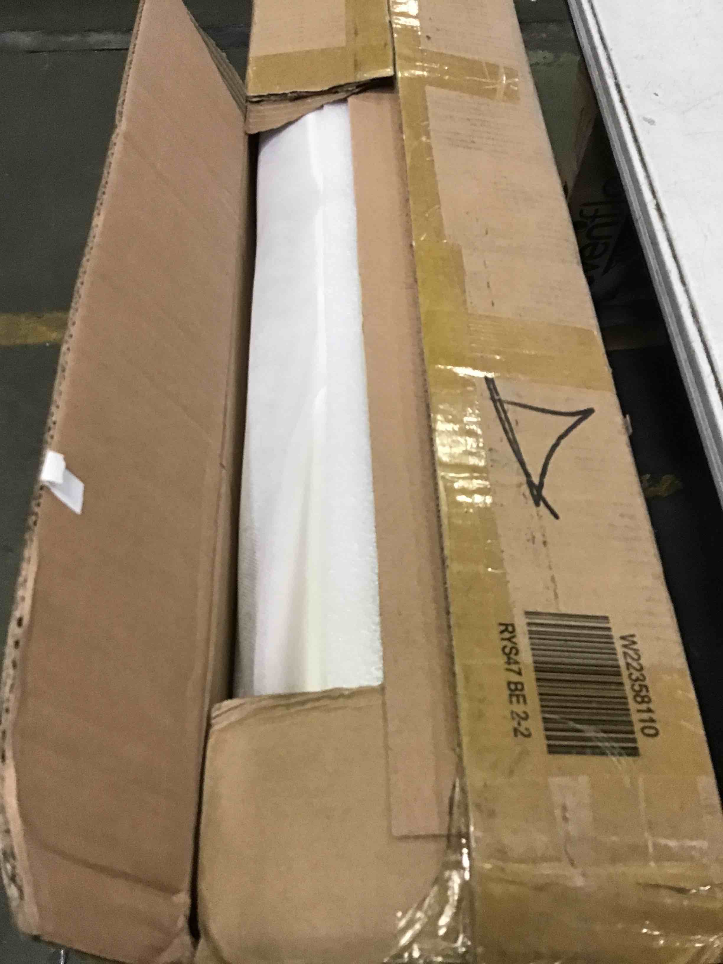 https://s3.amazonaws.com/lotting-images-prod/bidfta/BLU5213294_1687891692820.jpeg
