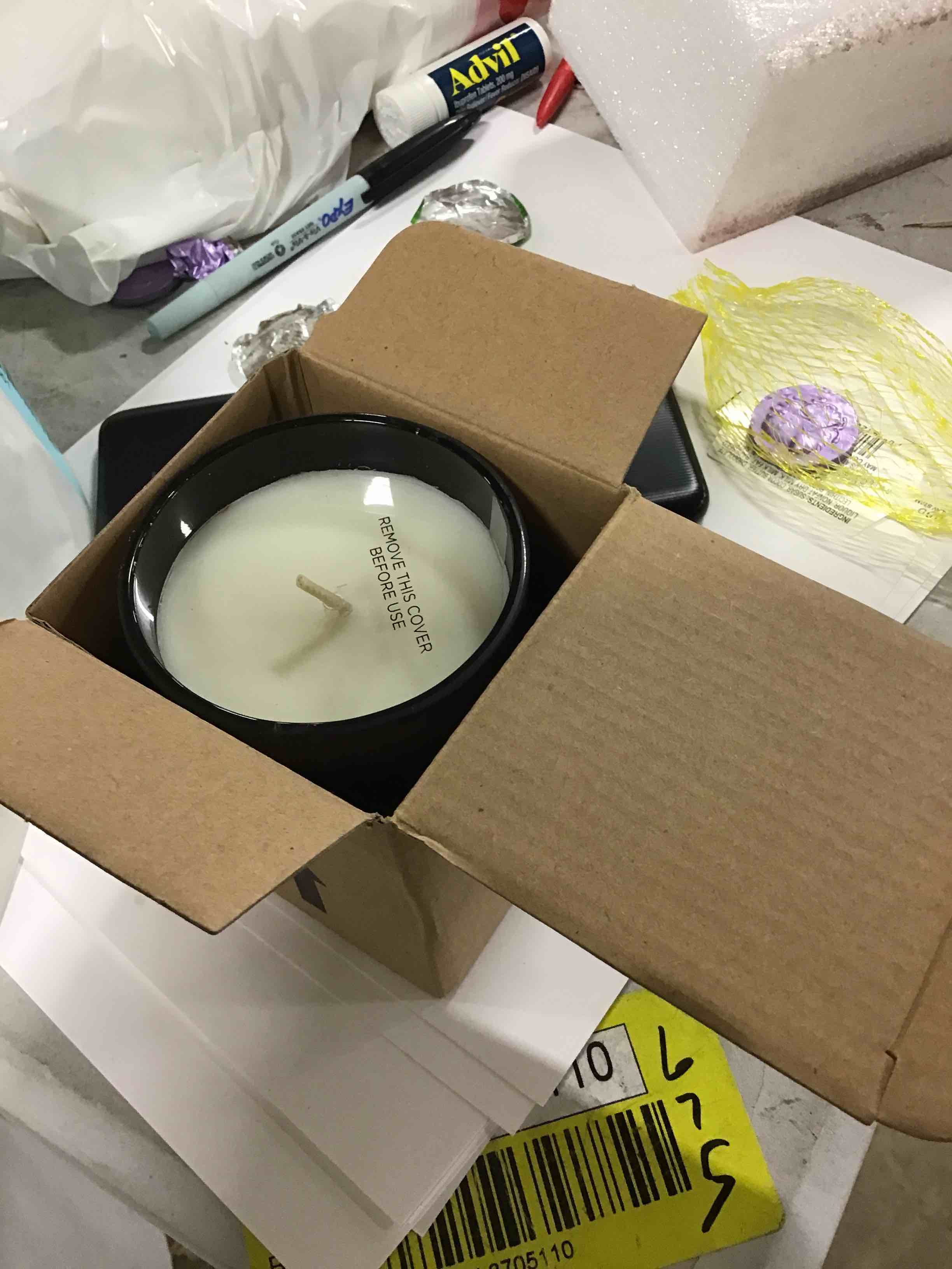 https://s3.amazonaws.com/lotting-images-prod/bidfta/BLU5216001_1687459224898.jpeg