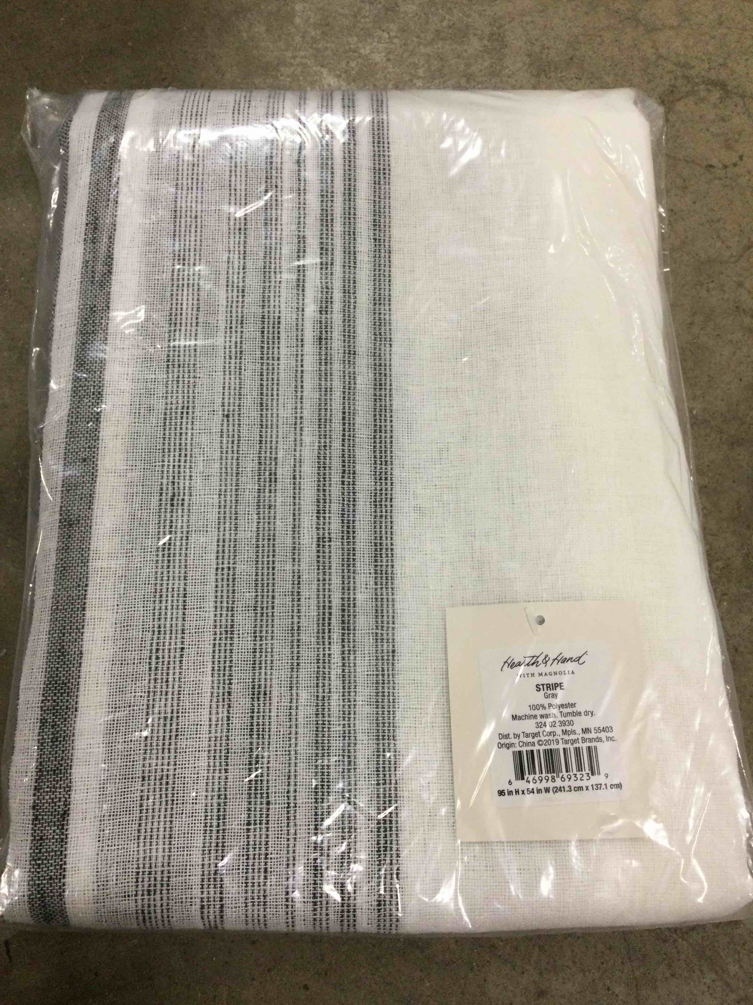 https://s3.amazonaws.com/lotting-images-prod/bidfta/BLU5223932_1689176838070.jpeg