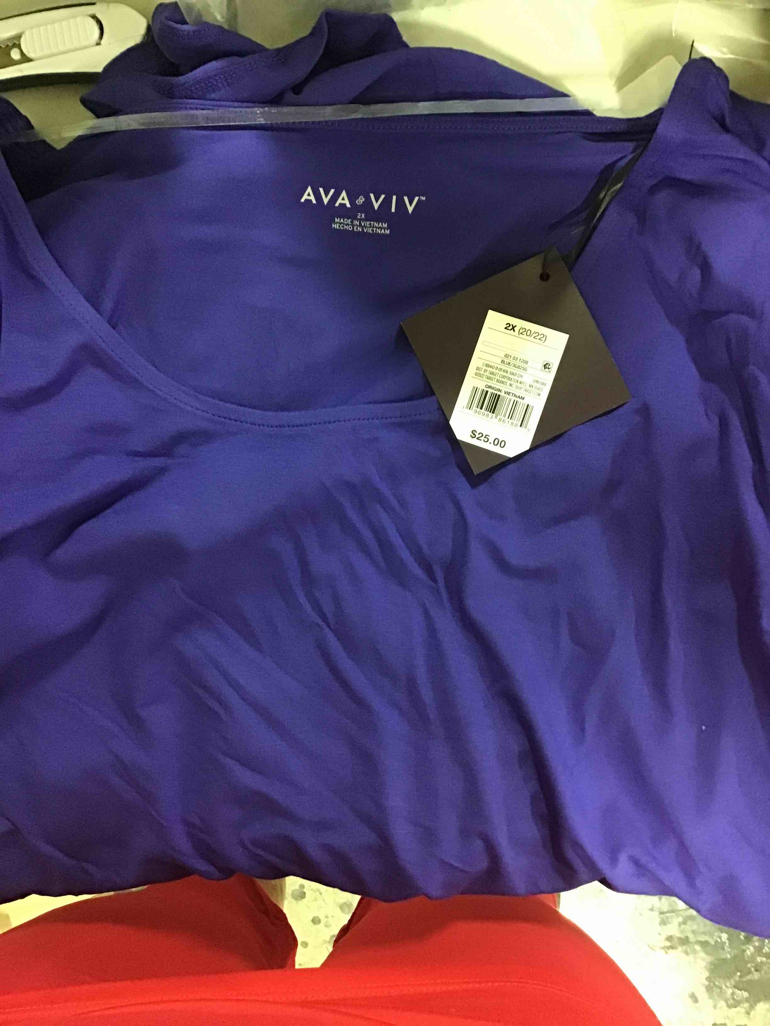 https://s3.amazonaws.com/lotting-images-prod/bidfta/BLU5226422_1689172781680.jpeg