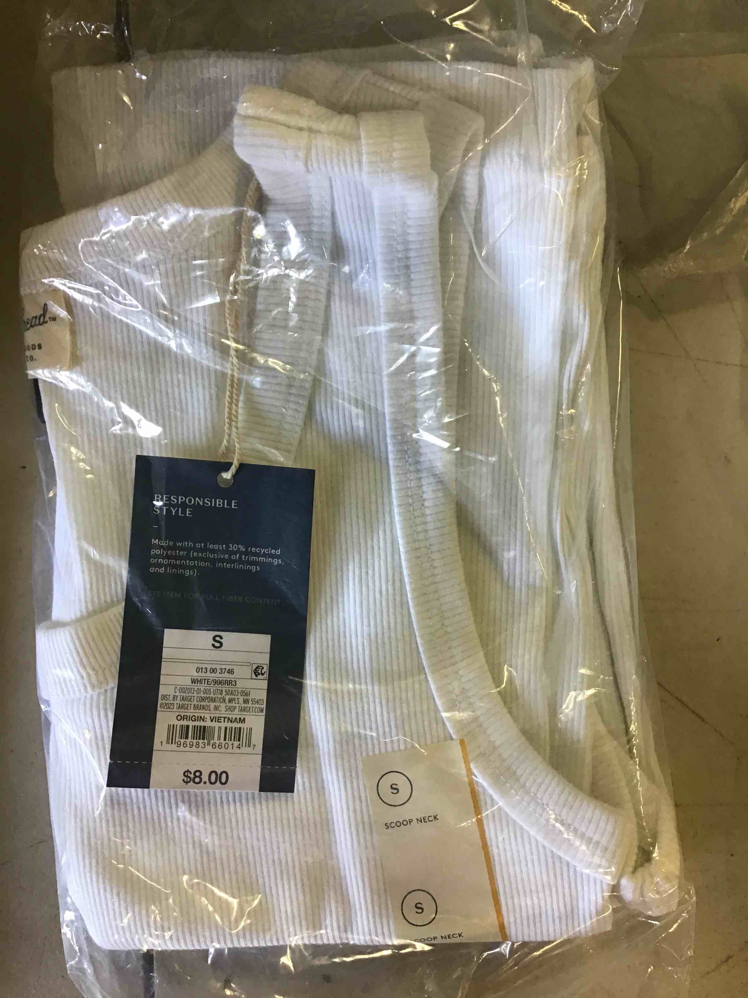 https://s3.amazonaws.com/lotting-images-prod/bidfta/BLU5226437_1689174745871.jpeg