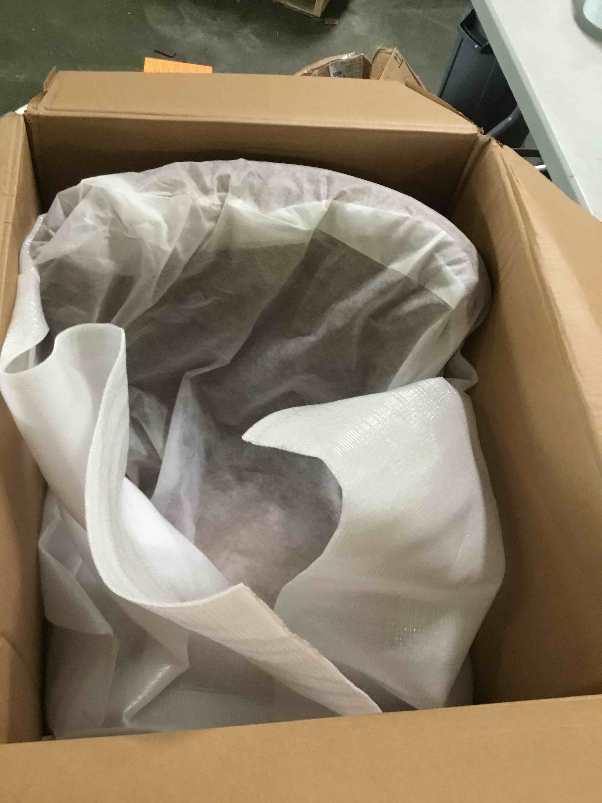 https://s3.amazonaws.com/lotting-images-prod/bidfta/BLU5227993_1692370170625.jpeg