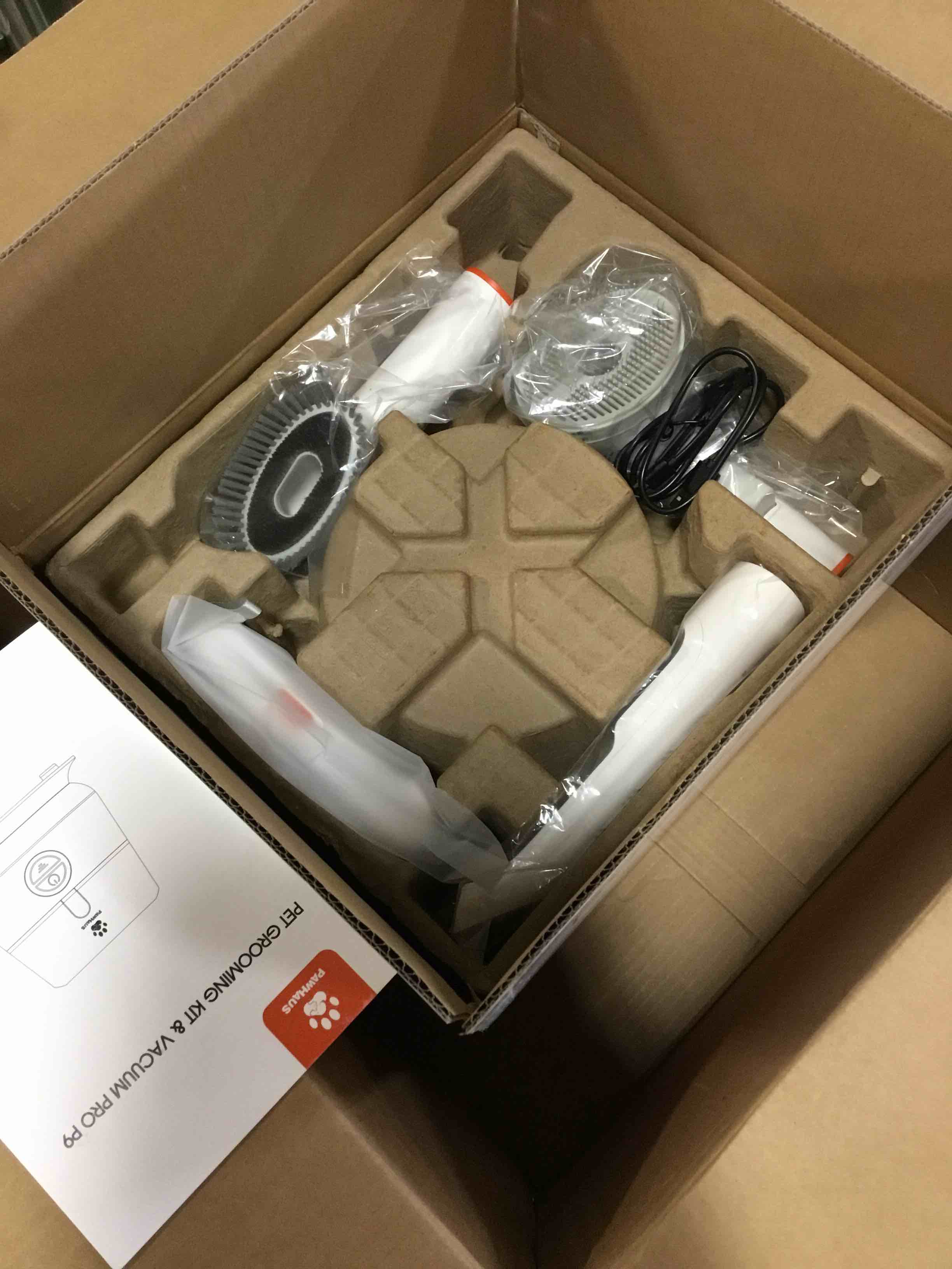 https://s3.amazonaws.com/lotting-images-prod/bidfta/BLU5228098_1692621202099.jpeg